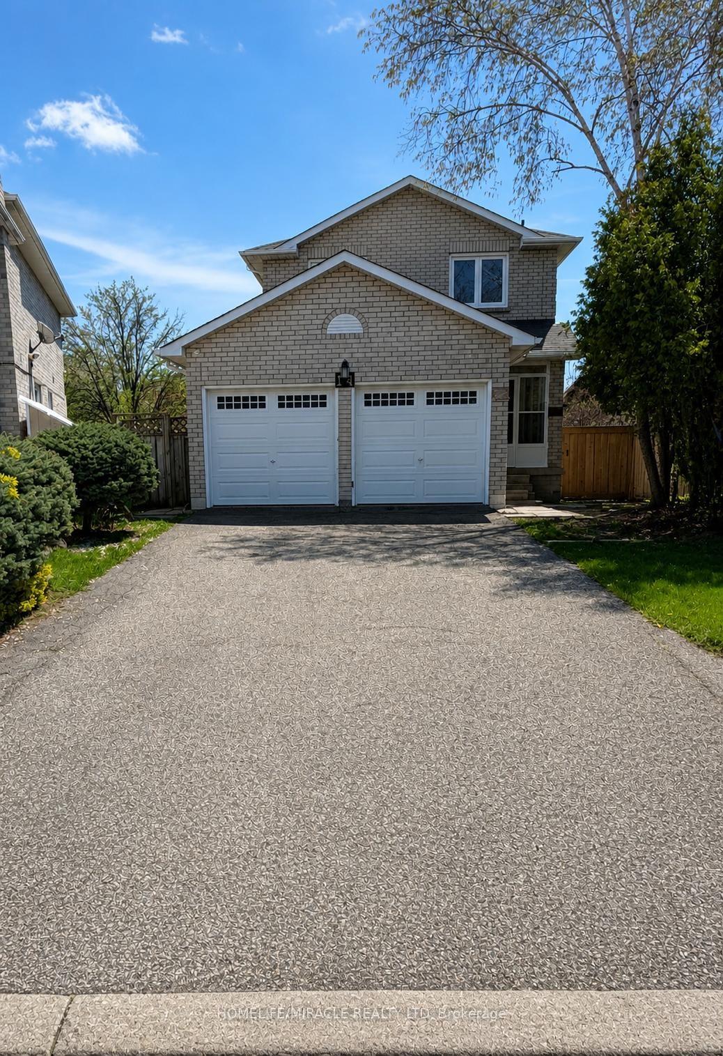 14 Rodwell Court Brampton Ontario Canada Sale residential   HomeLife/Miracle Realty Ltd., Brokerage*