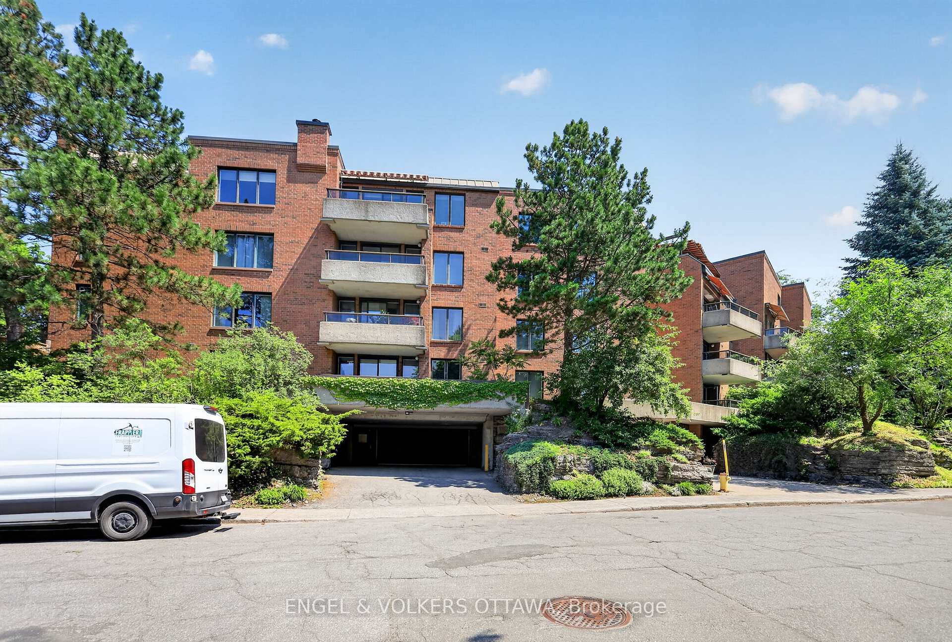 106 - 7 Kippewa Drive Ottawa Ontario Canada Sold residential Royal LePage Performance Realty, Brokerage *