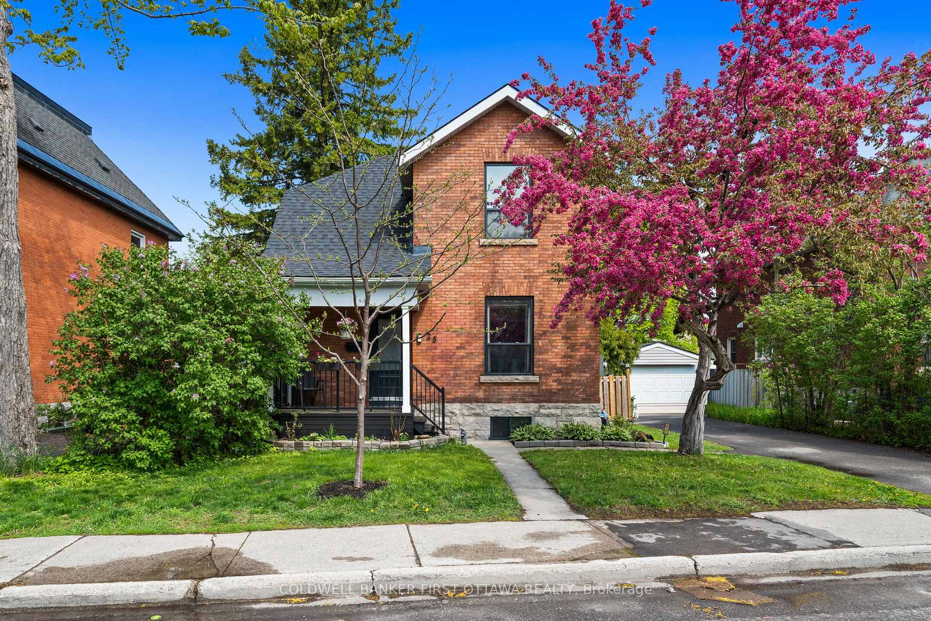 25 Clegg Street Ottawa Ontario Canada Sale residential Colleen Lyle Real Estate Team