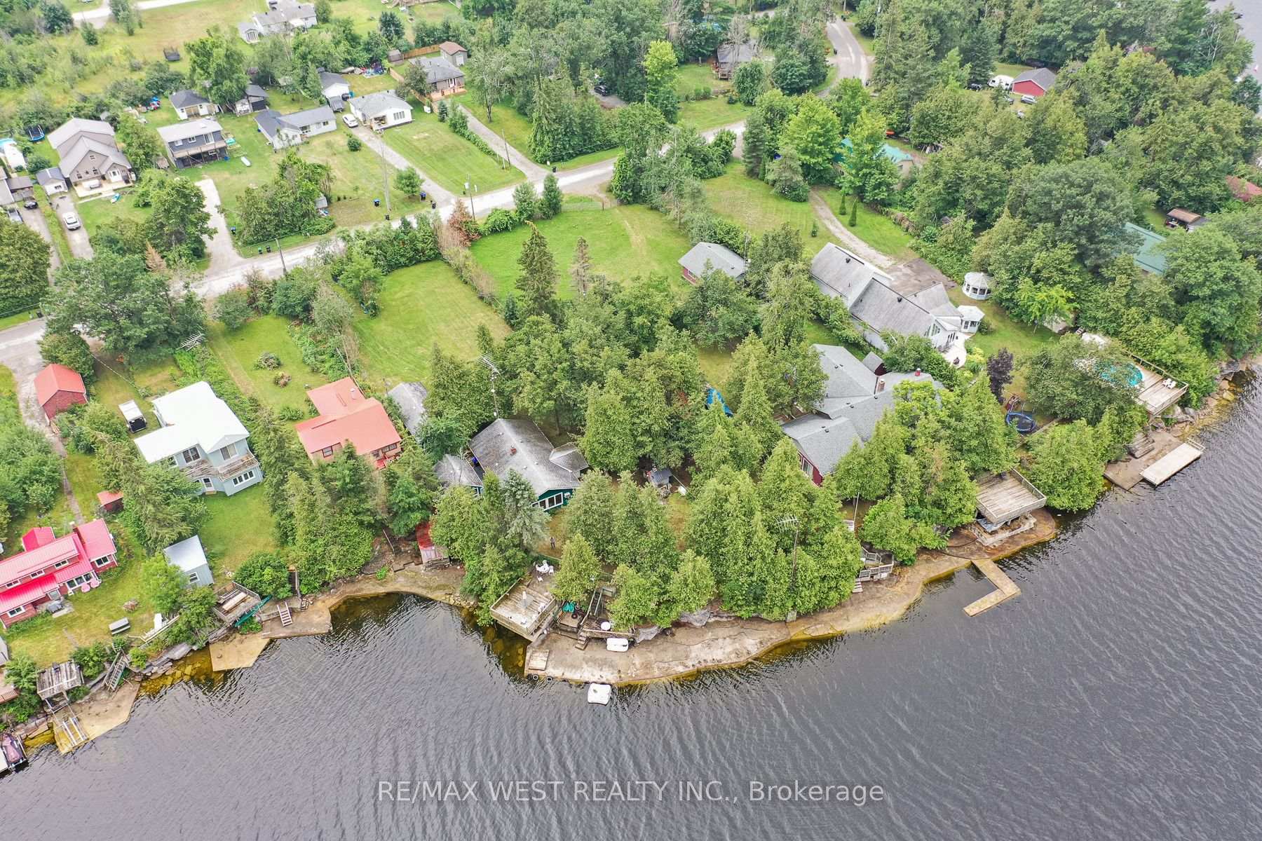 1072 Sylvan Glen Drive Ramara Ontario Canada Sale residential Melanie Martyn Right at Home Realty, Brokerage*