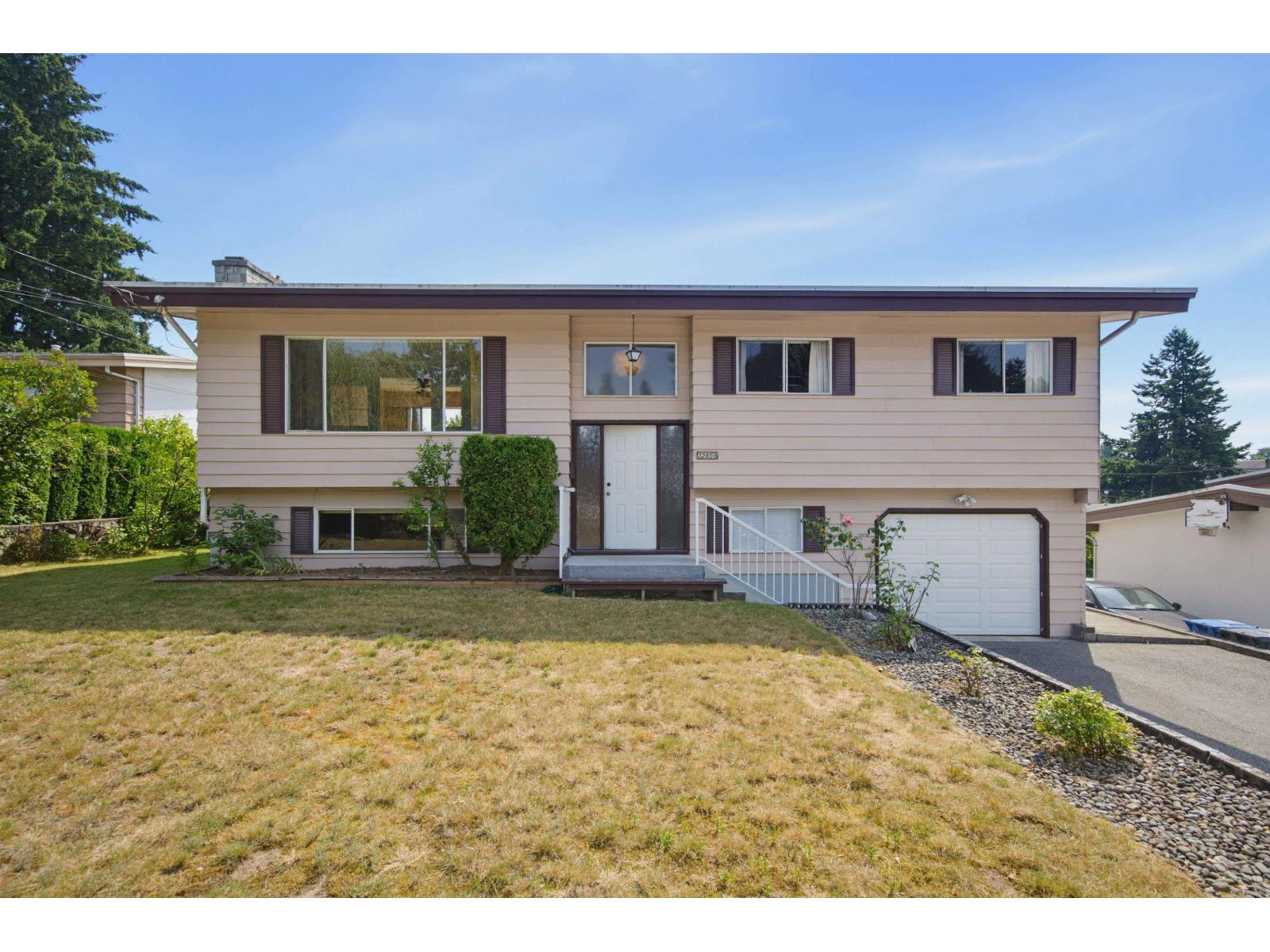 32659 WILLINGDON CRESCENT Abbotsford British Columbia Canada Sale residential Kirandeep Gill Coldwell Banker Executives Realty