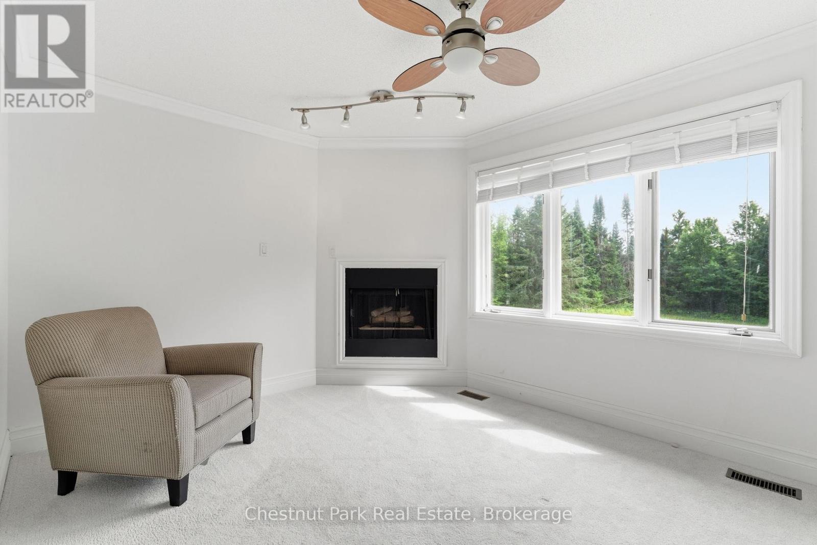 5 Bedroom Single Family Home/House's Image 24
