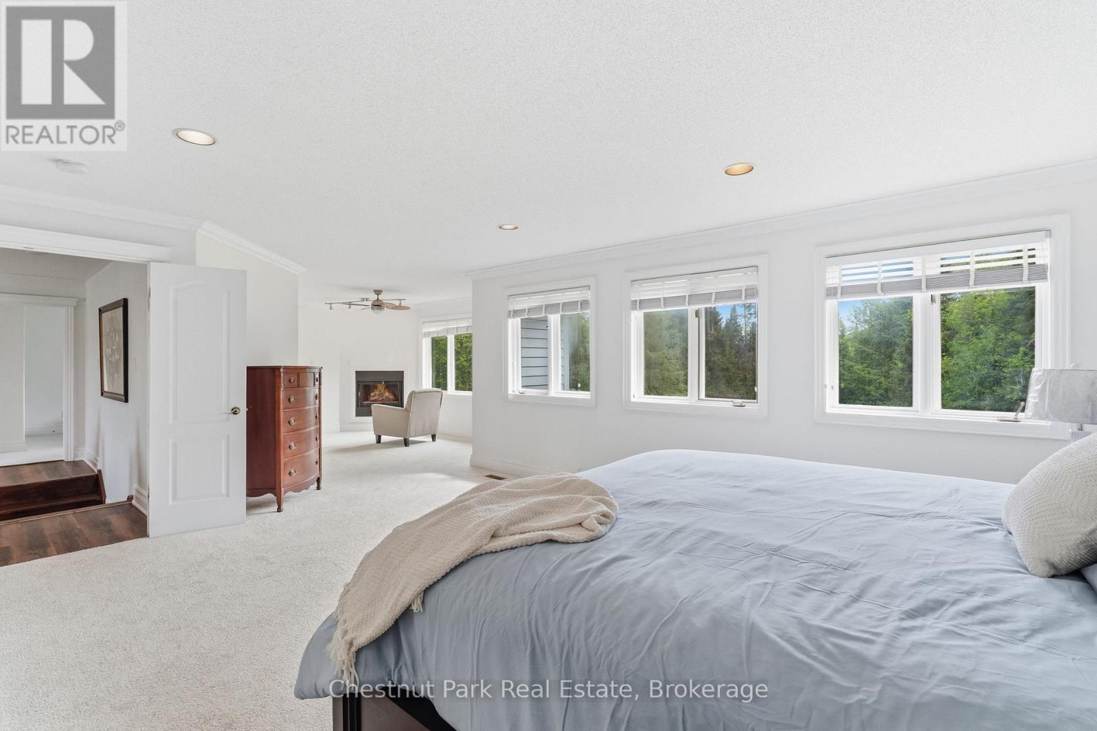 5 Bedroom Single Family Home/House's Image 23