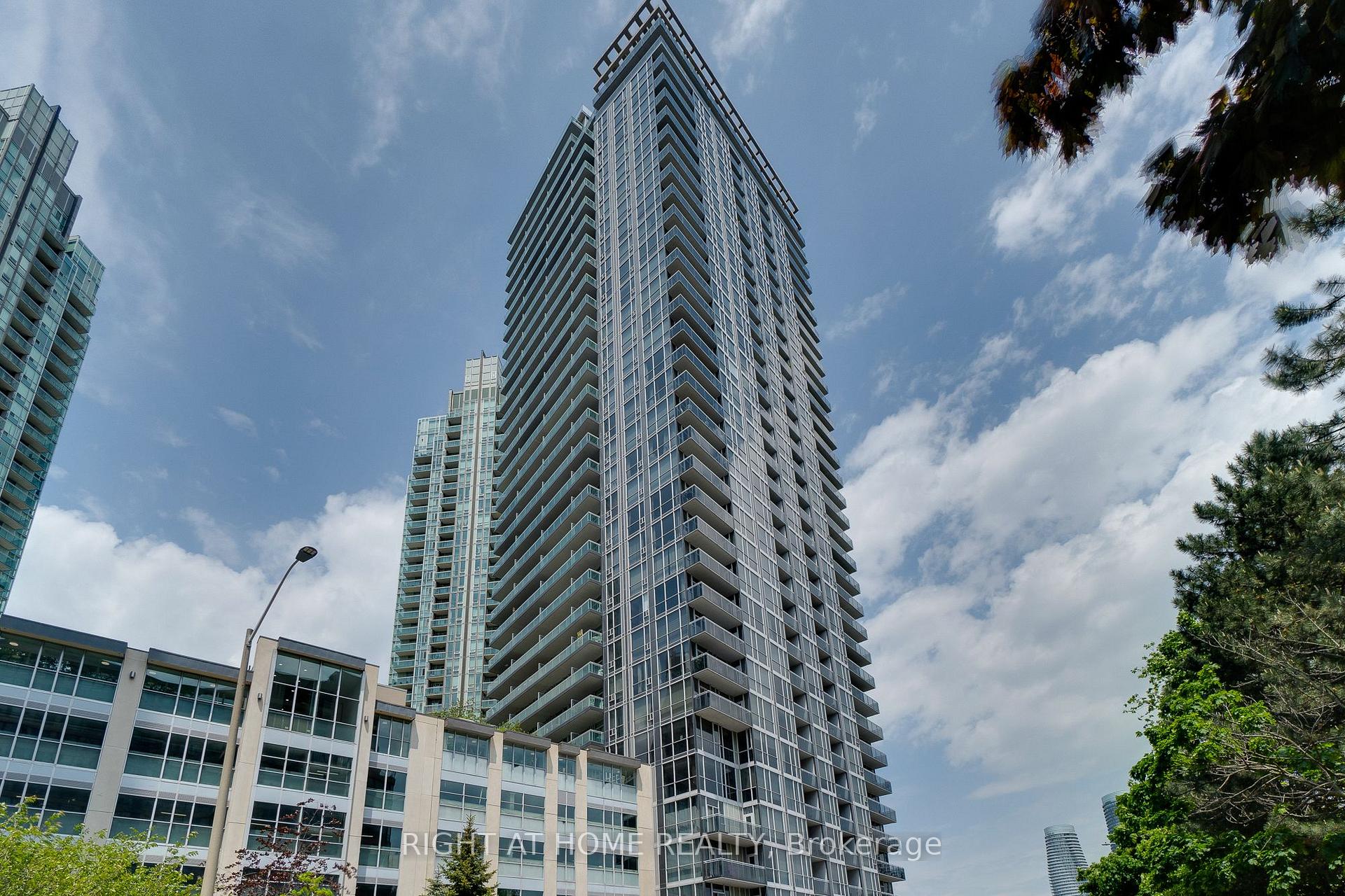 2702 - 223 Webb Drive Mississauga Ontario Canada Rent residential Elena Vankevich Brokerage Information: Not available, please contact website owner