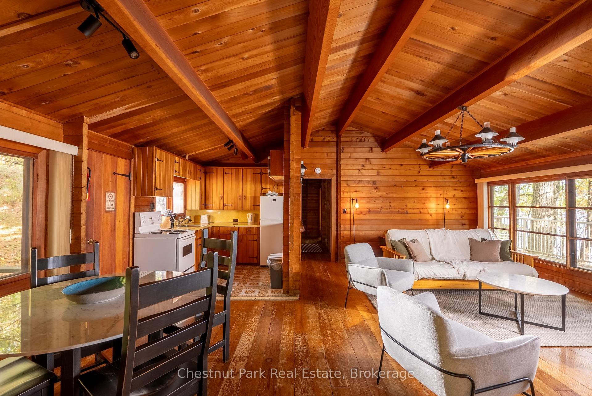 3 Bedroom Single Family Home/House's Image 12