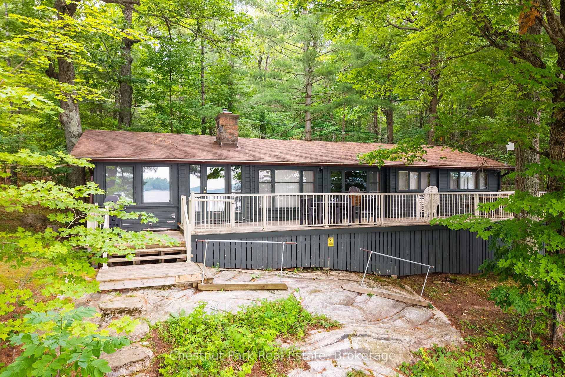 3 Bedroom Single Family Home/House's Image 9