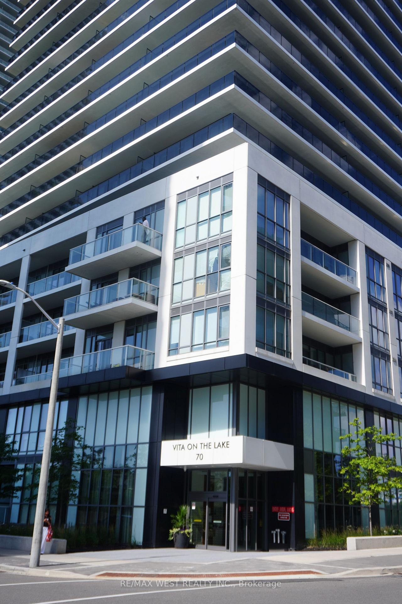 5101 - 70 Annie Craig Drive Toronto Ontario Canada Sale residential May Goldberg CENTURY 21 FINE LIVING REALTY INC. Brokerage*
