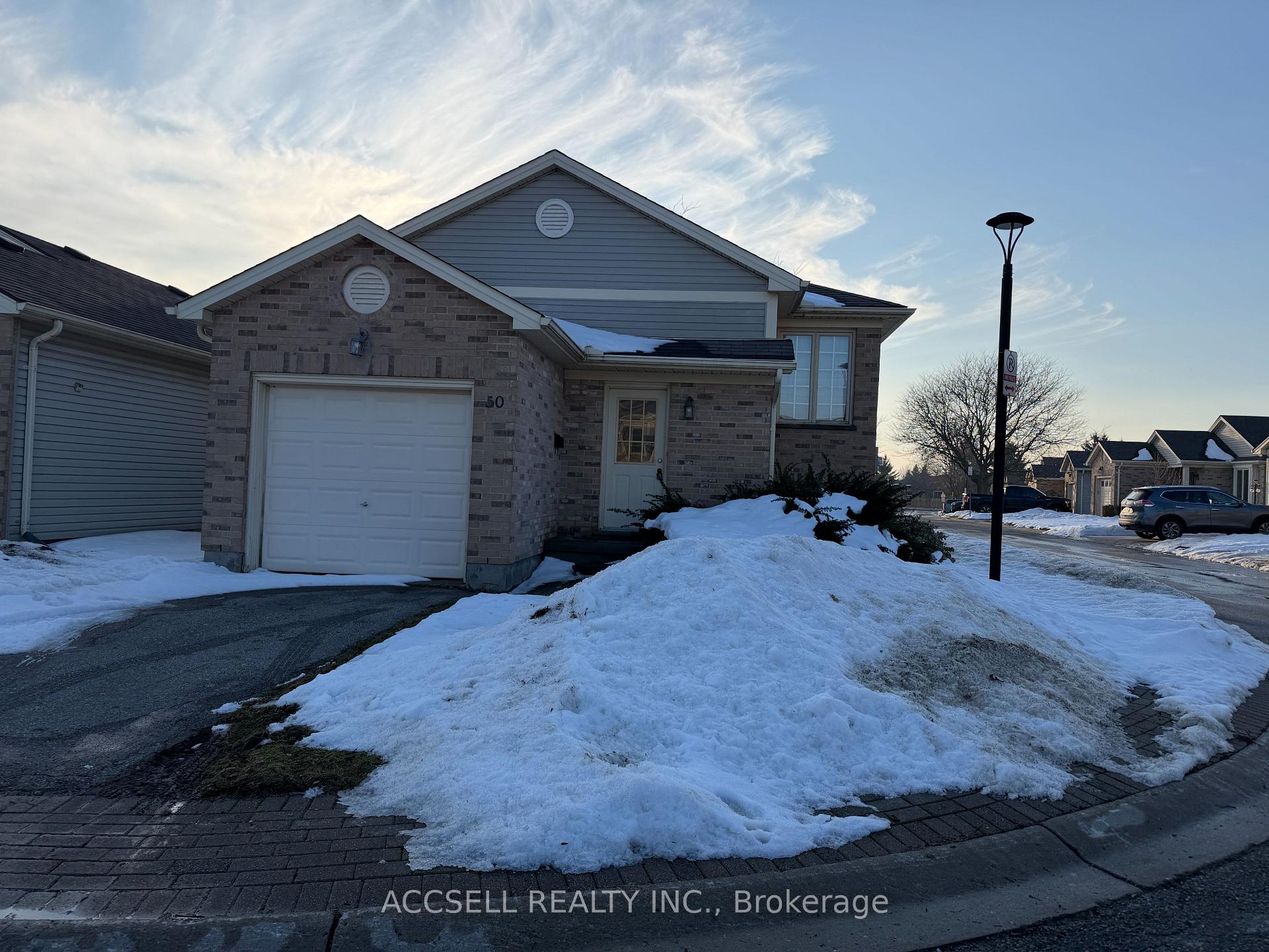 50 - 325 Lighthouse Road London South Ontario Canada Sale residential ARNAV KAUSHAL ACCSELL REALTY INC. Brokerage*