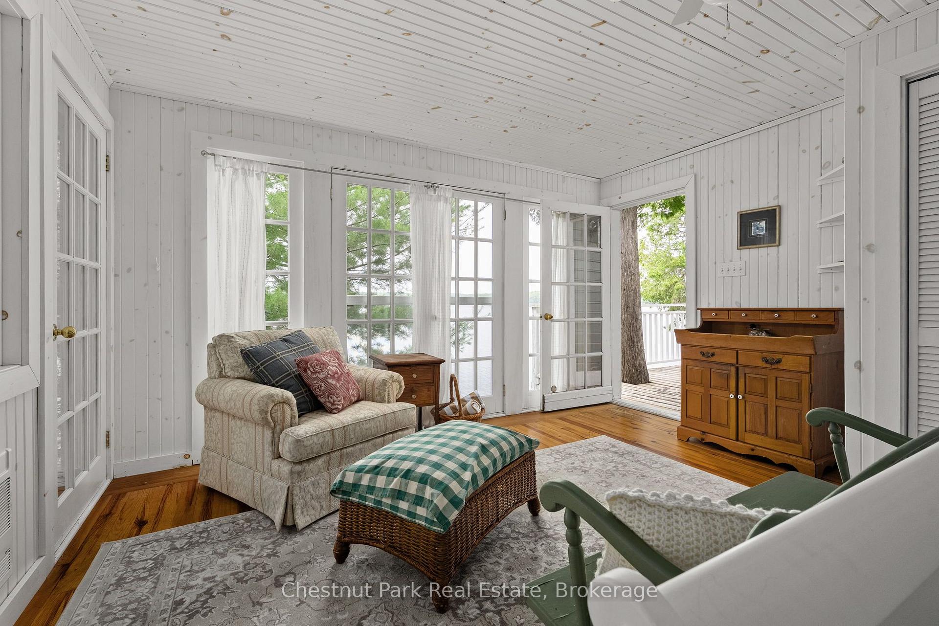 4 Bedroom Single Family Home/House's Image 38