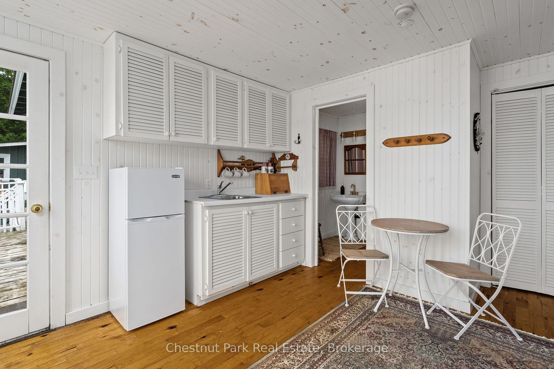 4 Bedroom Single Family Home/House's Image 33