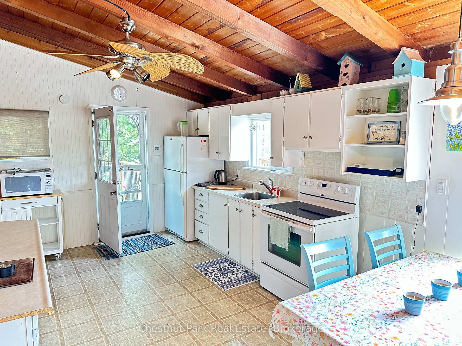 3 Bedroom Single Family Home/House's Image 14