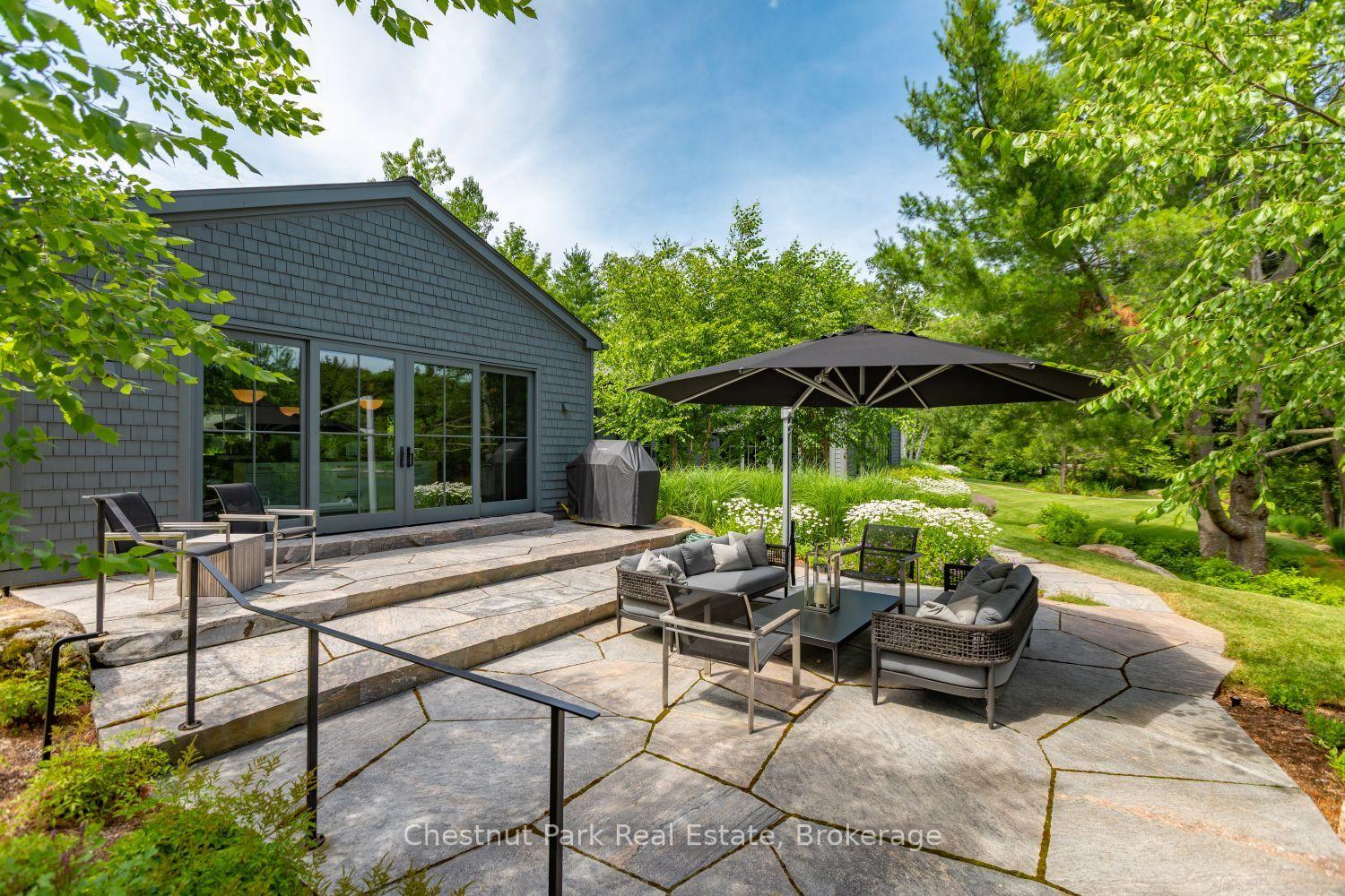 4 Bedroom Single Family Home/House's Image 32
