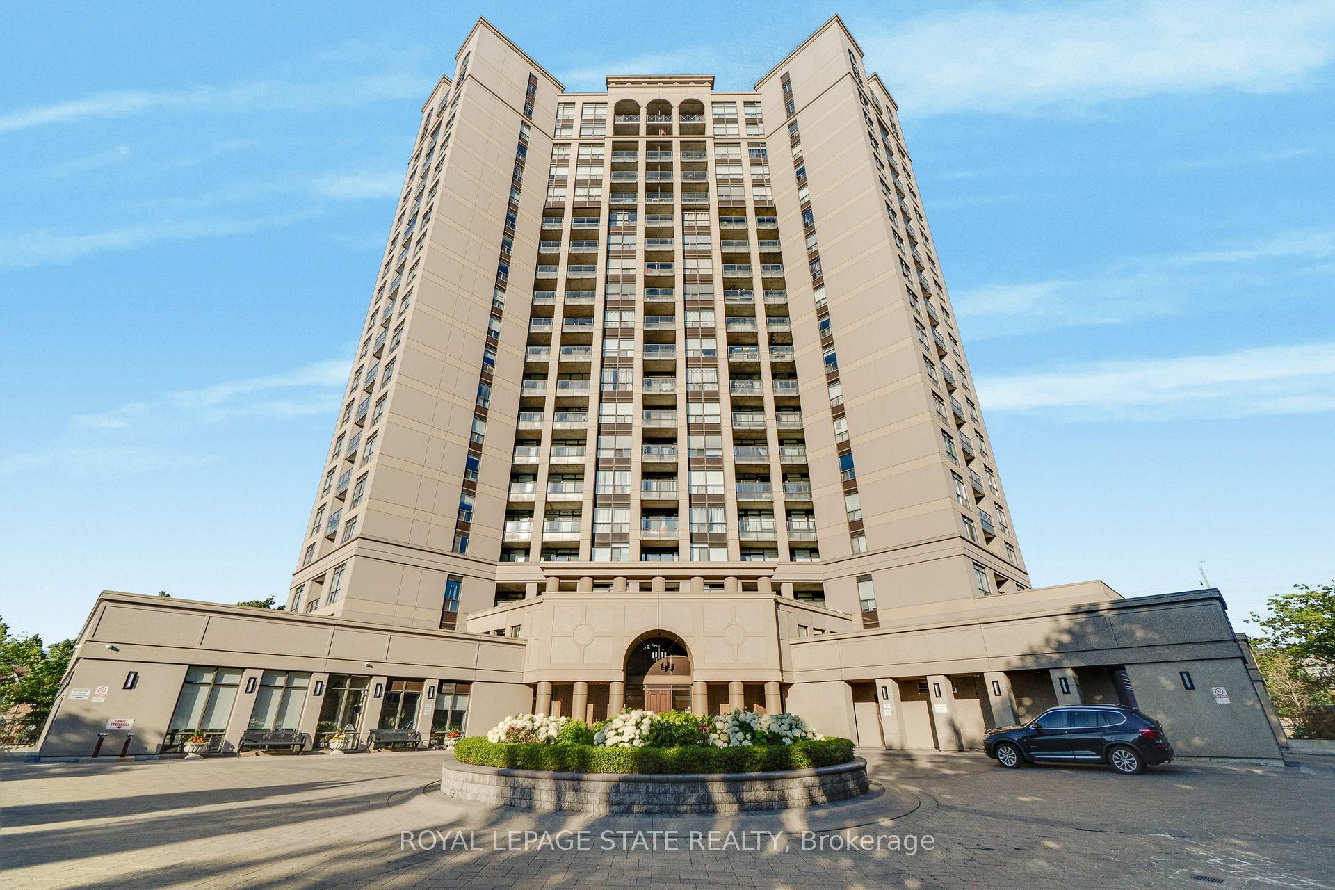 301 - 220 Forum Drive Mississauga Ontario Canada Sale residential Elena Vankevich Brokerage Information: Not available, please contact website owner