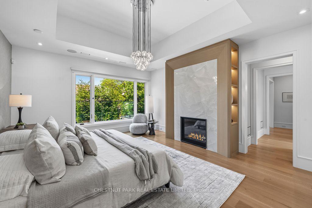 5 Bedroom Single Family Home/House's Image 20
