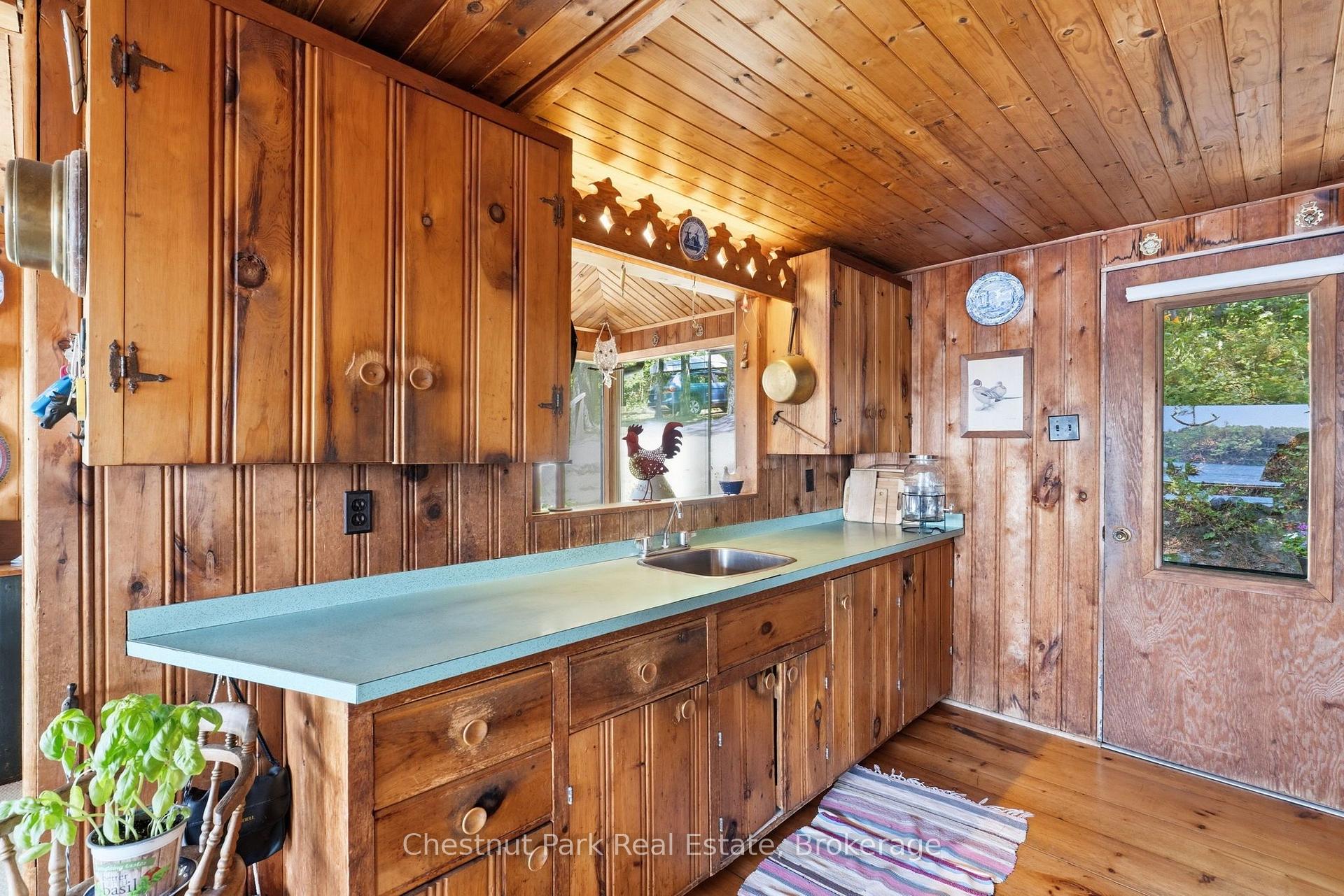 4 Bedroom Single Family Home/House's Image 16