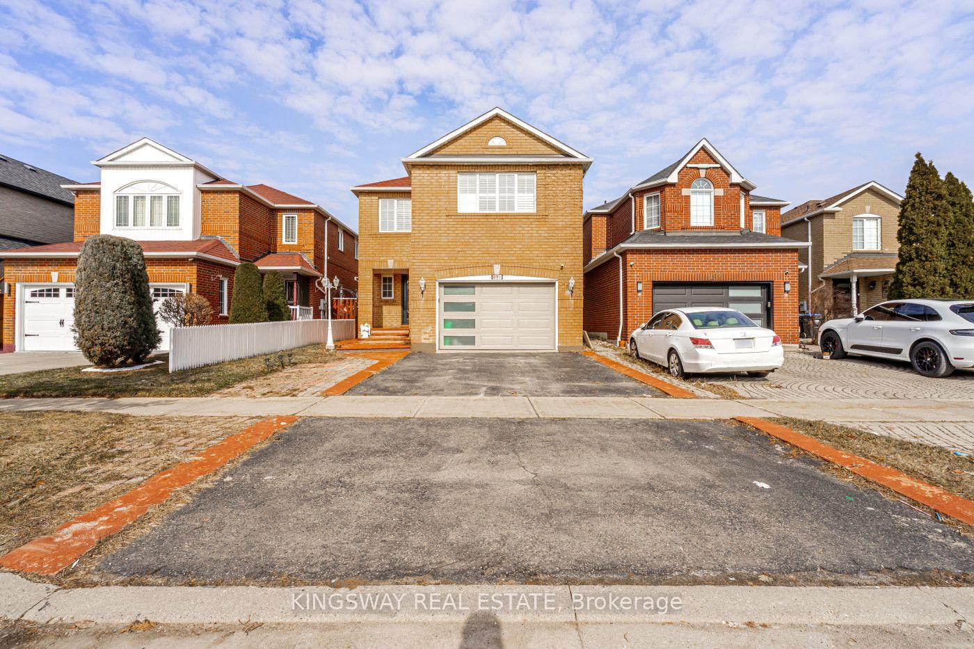 891 STONEBRIDGE Avenue Mississauga Ontario Canada Sale residential Iwona Rembacz Kingsway Real Estate Brokerage*