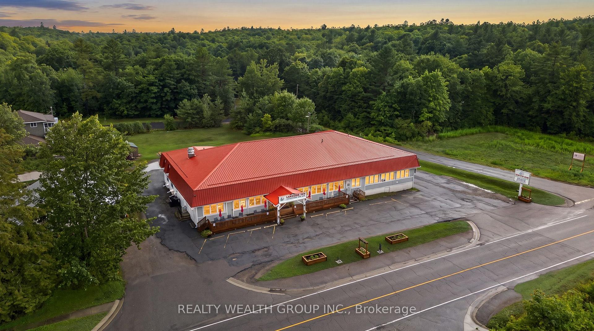 14276 Highway 41, Cloyne Addington Highlands Ontario Canada Sale commercial Sebastien Ballin Realty Wealth Group Inc., Brokerage