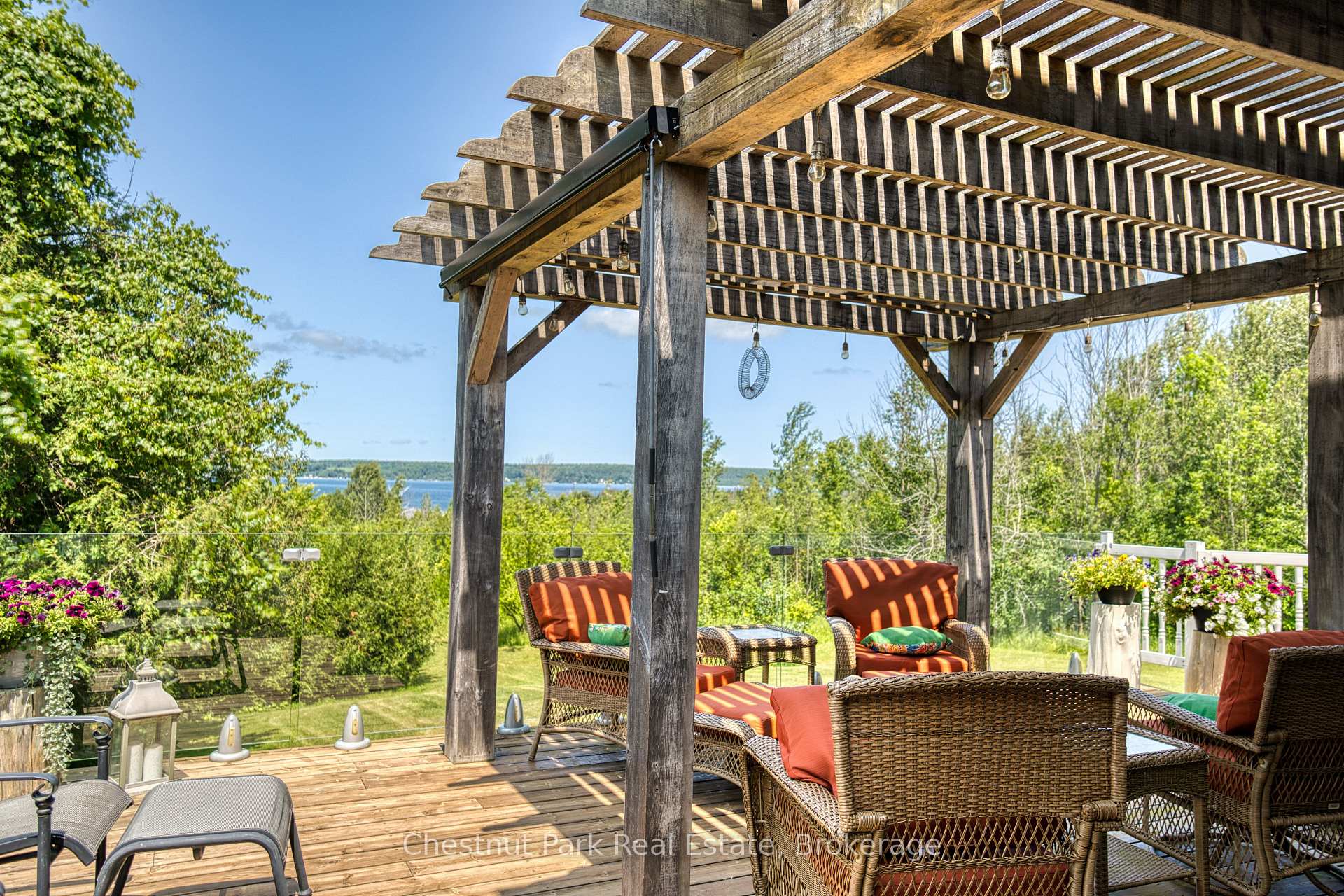 3 Bedroom Single Family Home/House's Image 32