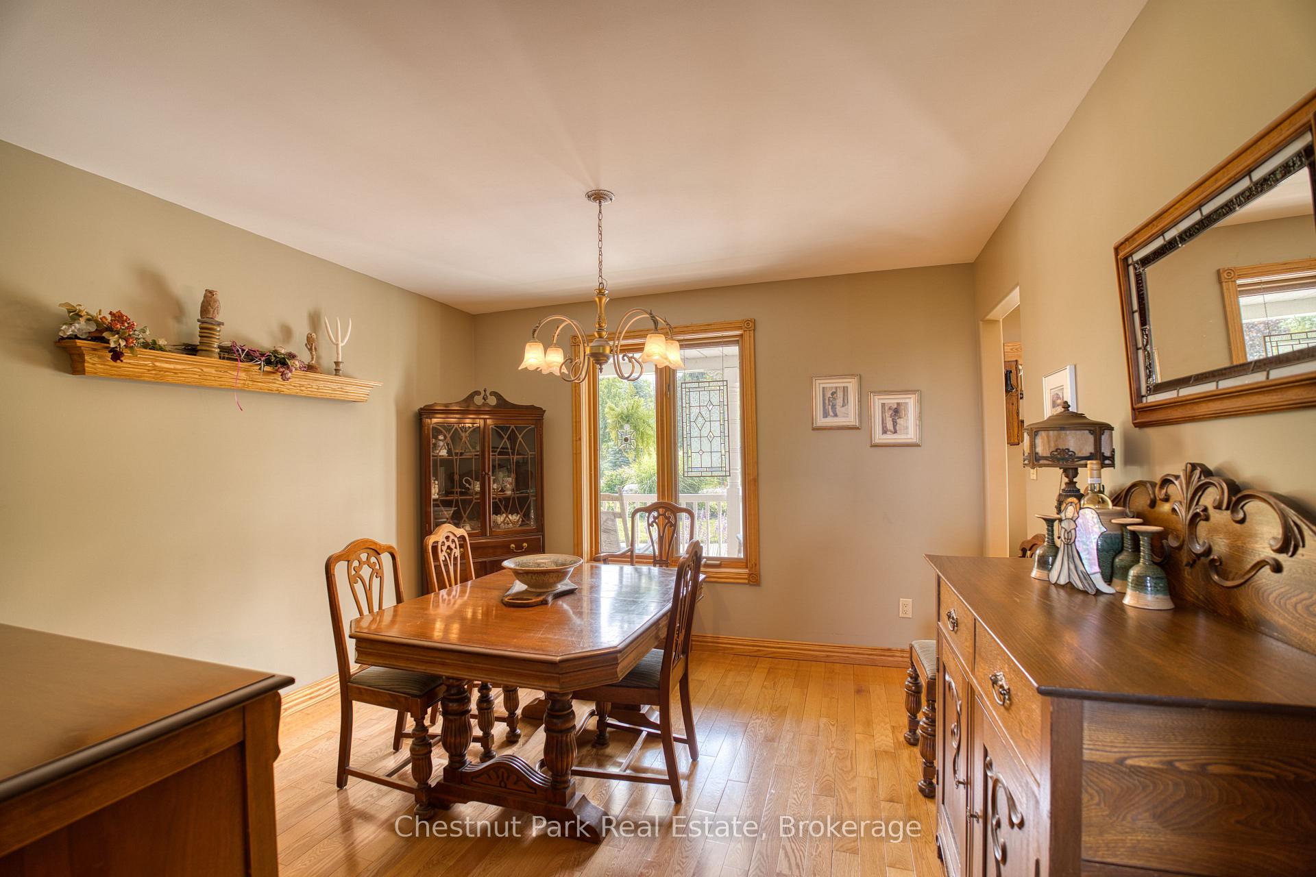 3 Bedroom Single Family Home/House's Image 8