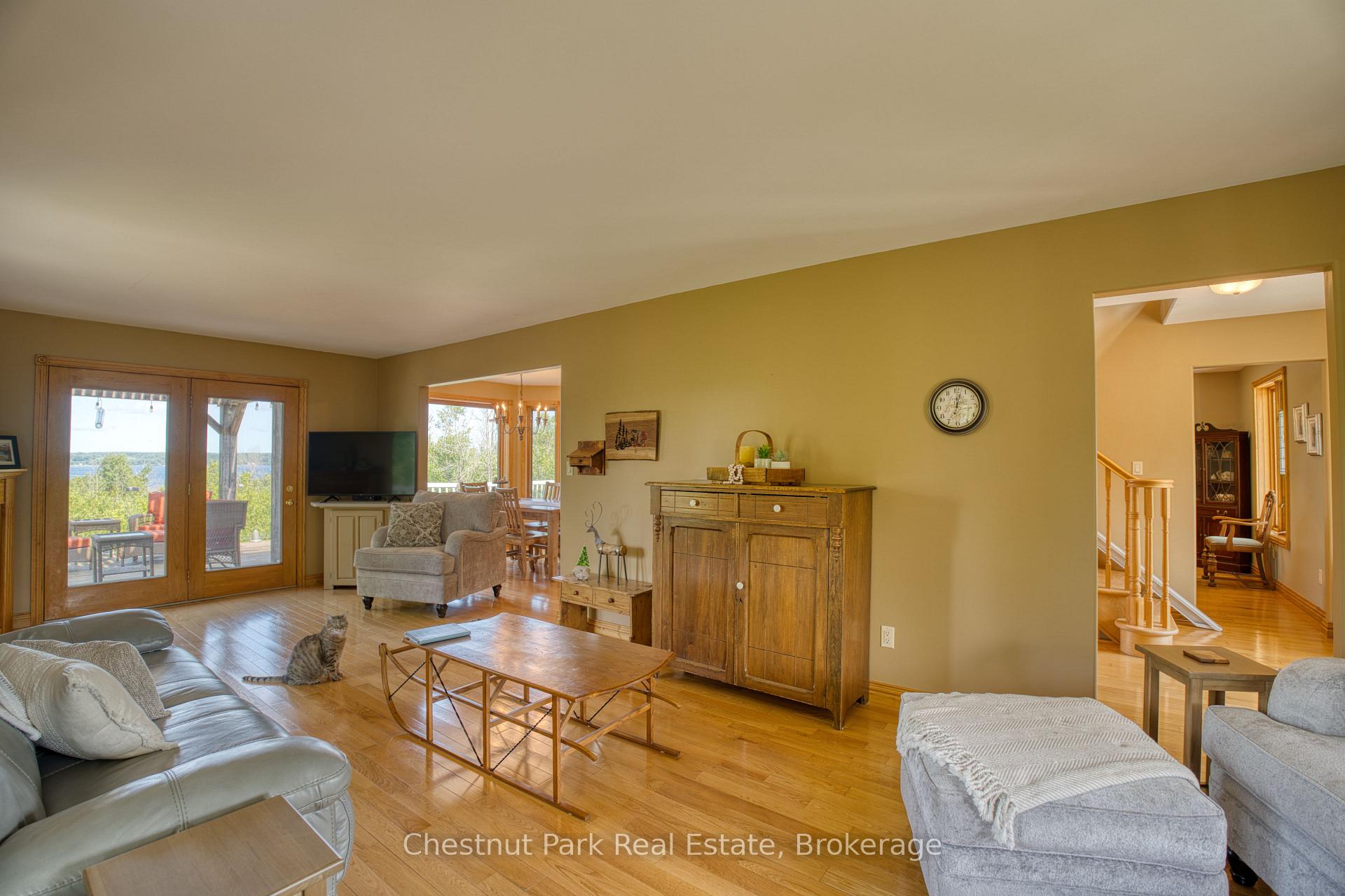3 Bedroom Single Family Home/House's Image 11