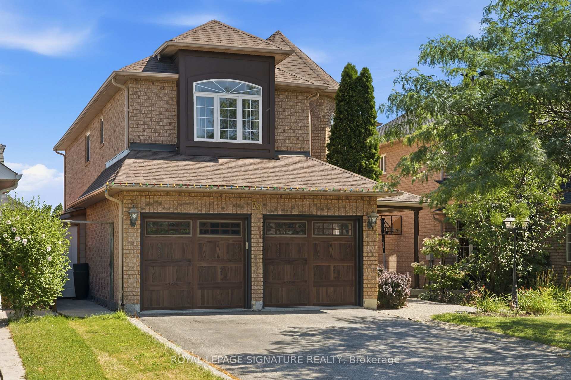 79 Twin Willow Crescent E Brampton Ontario Canada Sale residential Maya Garg Royal LePage Signature Realty, Brokerage