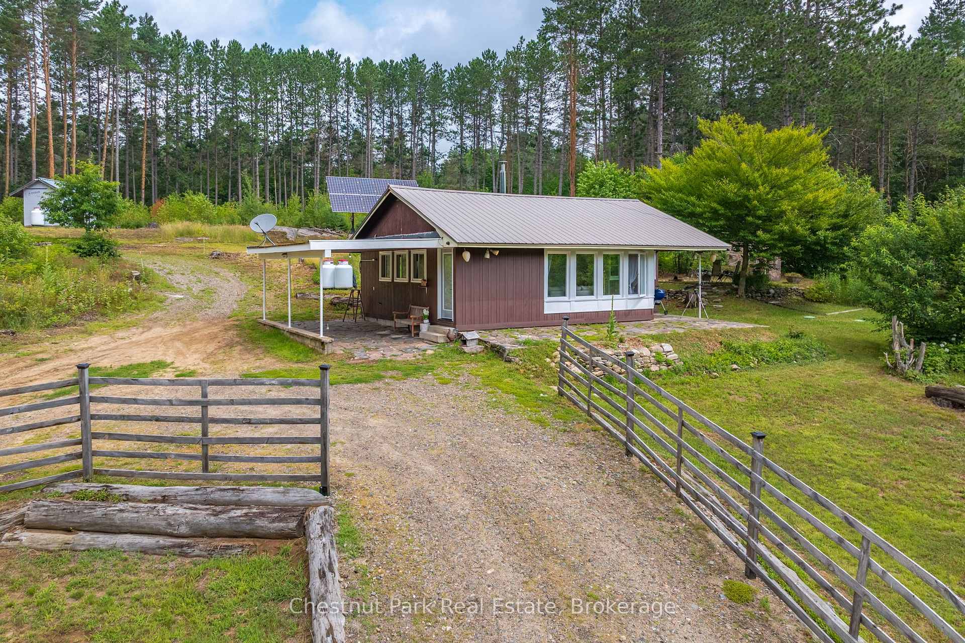3 Bedroom Single Family Home/House's Image 6