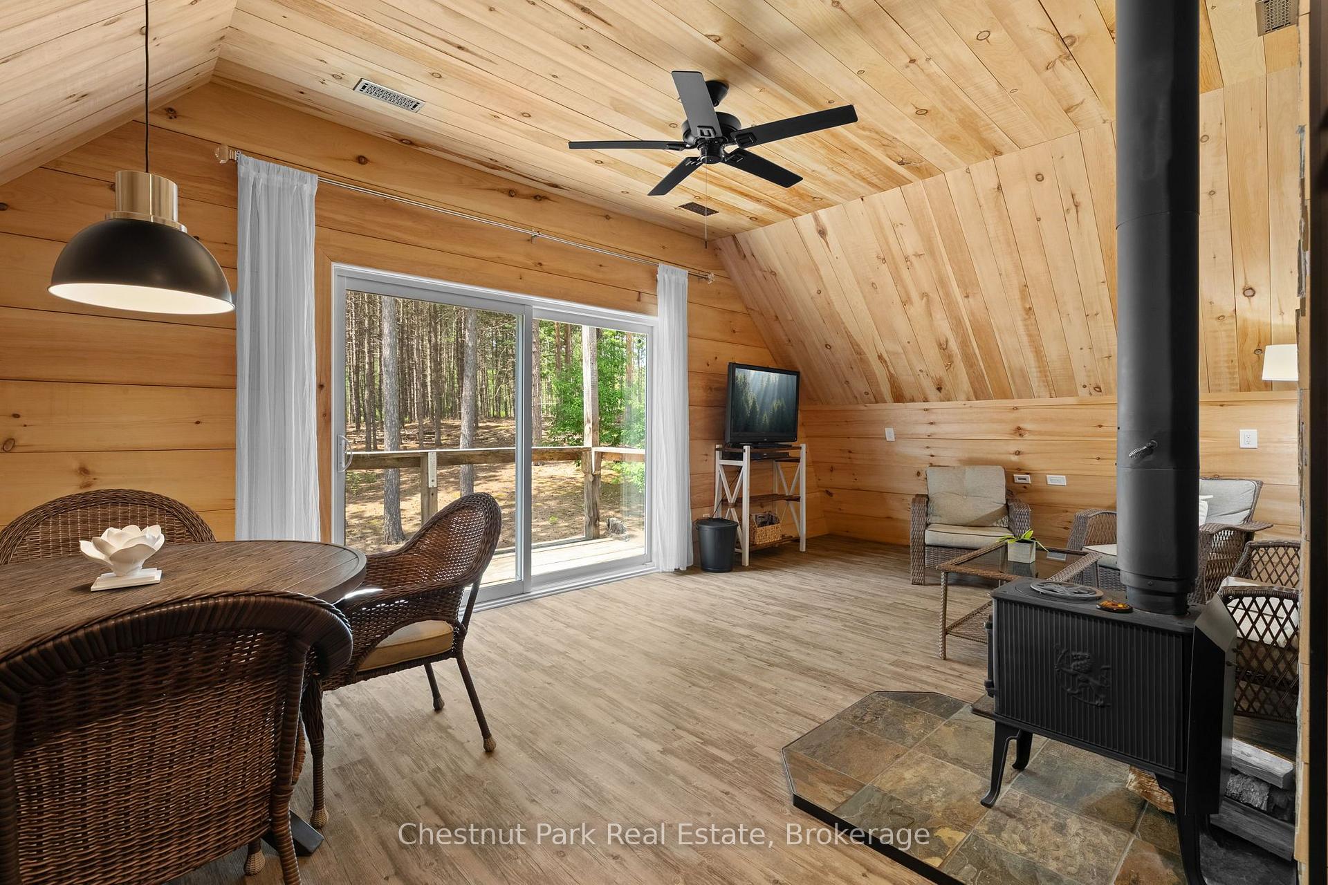 3 Bedroom Single Family Home/House's Image 24