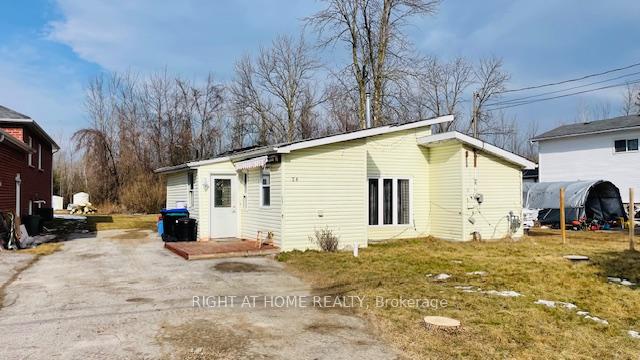26 George Avenue Wasaga Beach Ontario Canada Sale residential Jason Saxe Right at Home Realty, Brokerage*