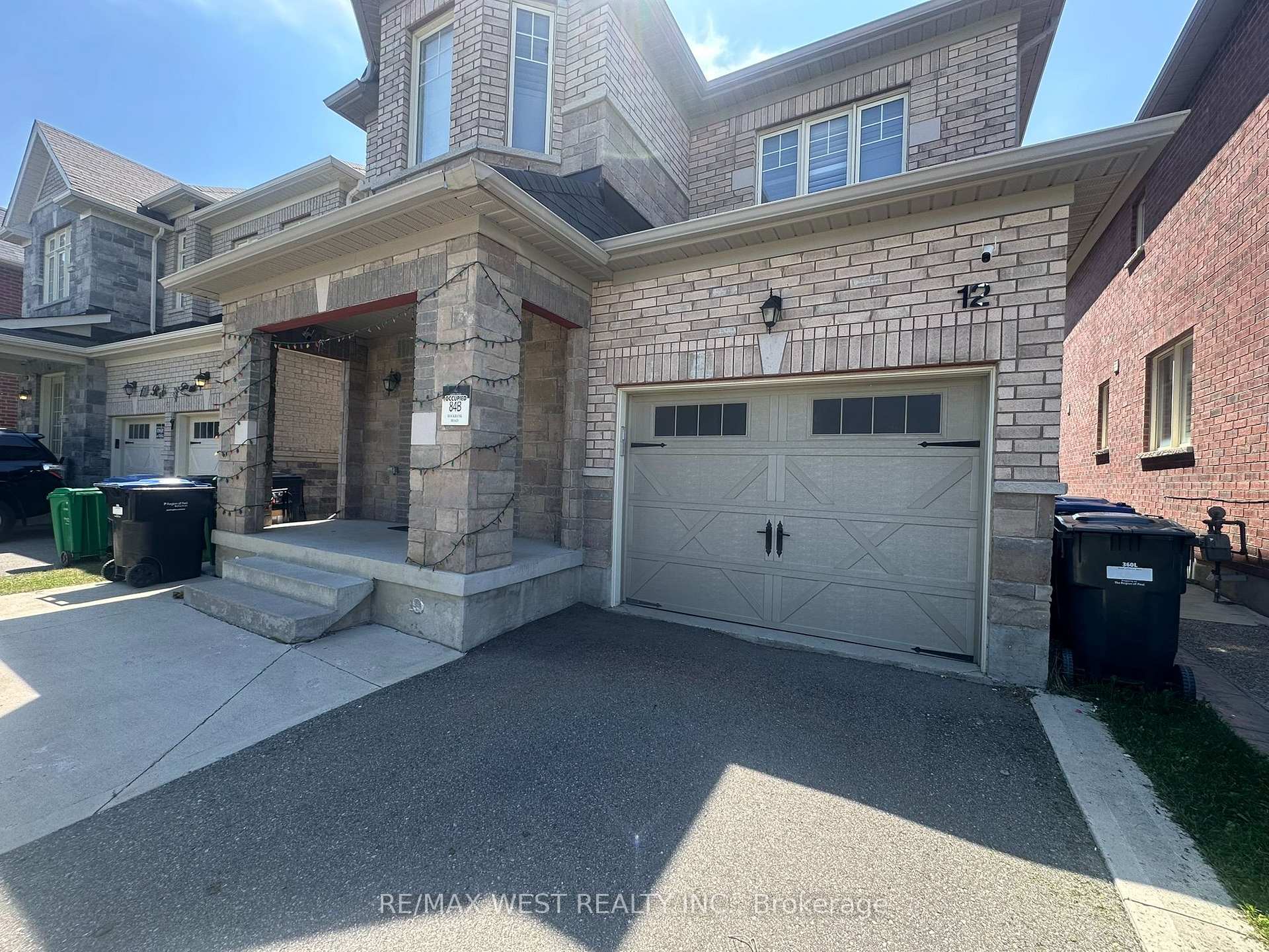 BSMT - 12 Rockbank Road Brampton Ontario Canada Rent residential Helen Nioras RE/MAX West Realty Inc., Brokerage *