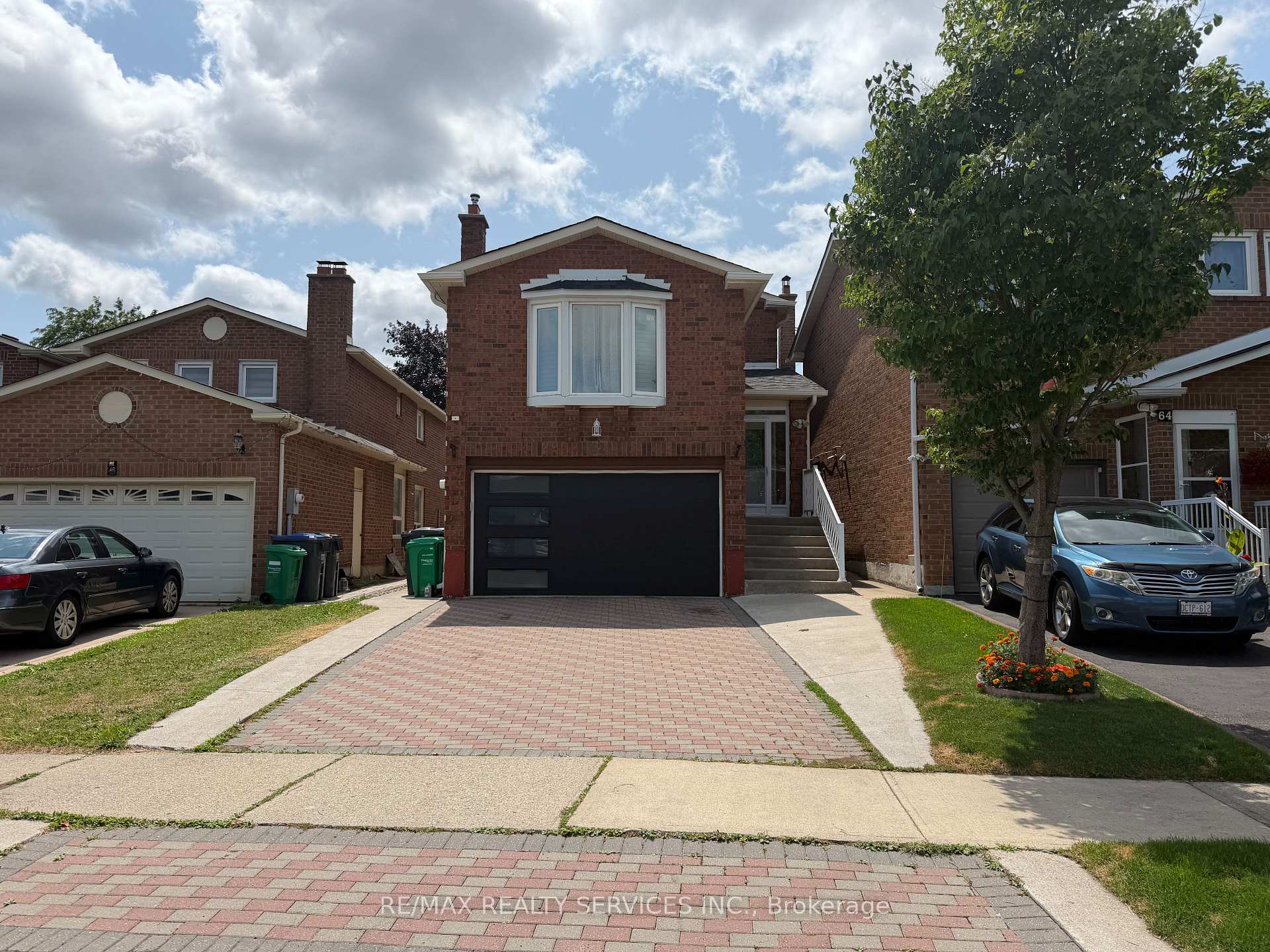 62 Trewartha Crescent Brampton Ontario Canada Rent residential Gary Bhinder RE/MAX Realty Services Inc., Brokerage*