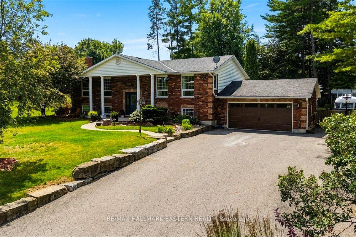 11 Hillside Drive Selwyn Ontario Canada Sale residential Frank Rosso RE/MAX HALLMARK EASTERN REALTY, BROKERAGE*