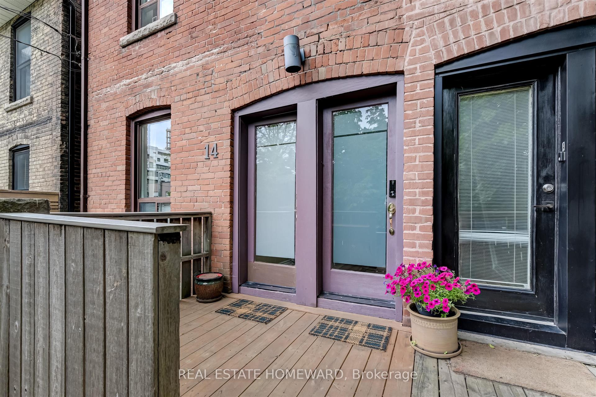 upper - 14 Ashdale Avenue Toronto Ontario Canada Rent residential   Real Estate Homeward, Brokerage*