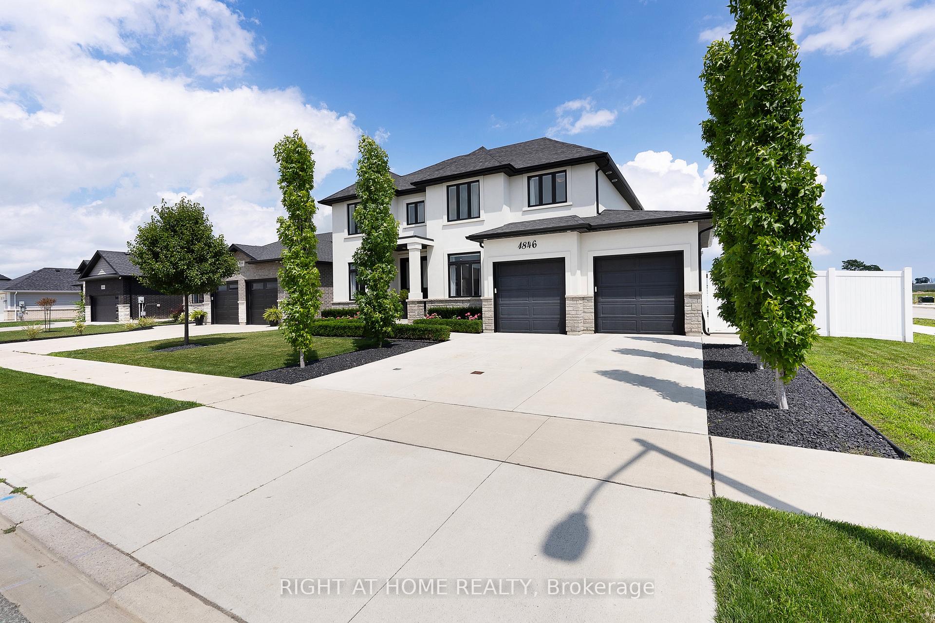 1846 Queens Valley Drive Kingsville Ontario Canada Sale residential Nevena Malivuk Right at Home Realty, Brokerage*