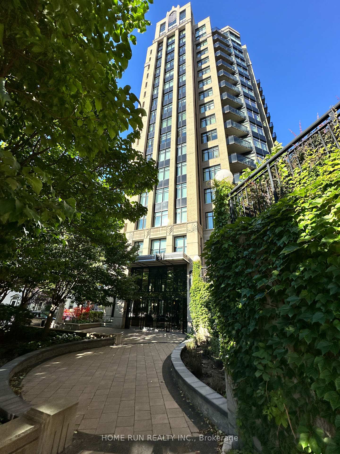 714 - 235 Kent Street Ottawa Ontario Canada Rented residential   Royal LePage Performance Realty, Brokerage *