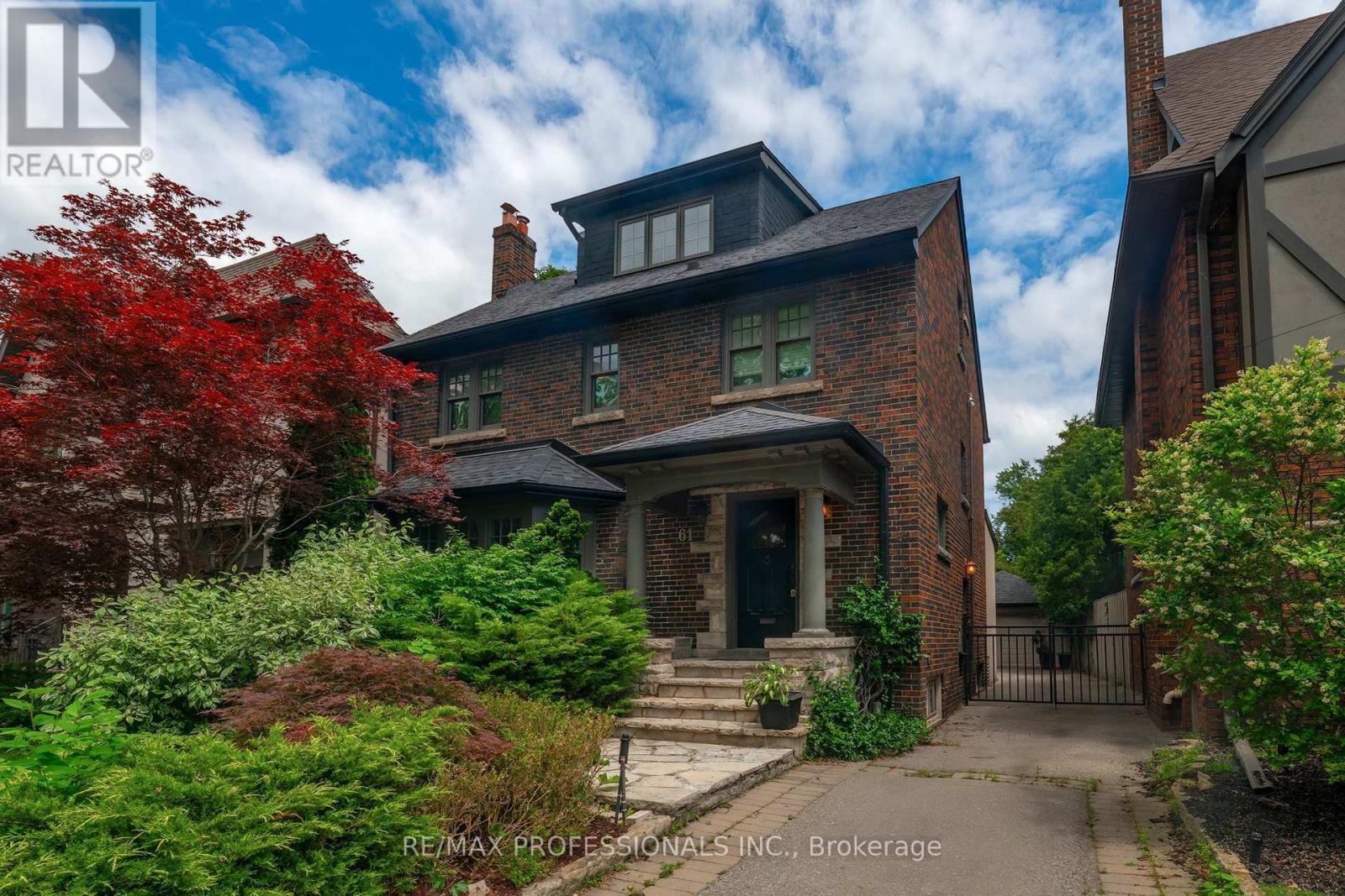 61 Grenview Boulevard N Toronto Ontario Canada Sale residential Paul Mazzei VestCore Realty Corp., Brokerage