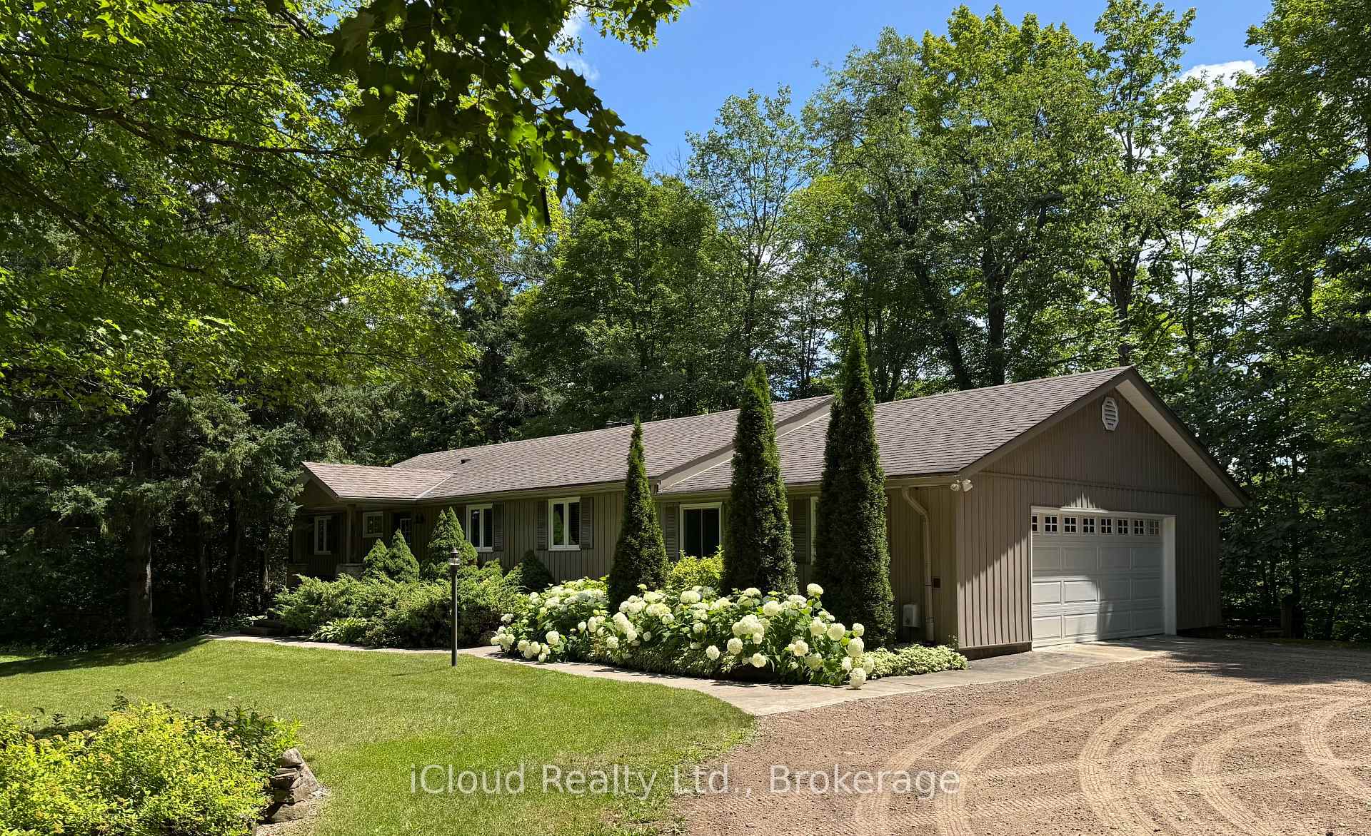 487202 30 Sdrd Side Road Mono Ontario Canada Sale residential Carla Pereira iCloud Realty Ltd. 