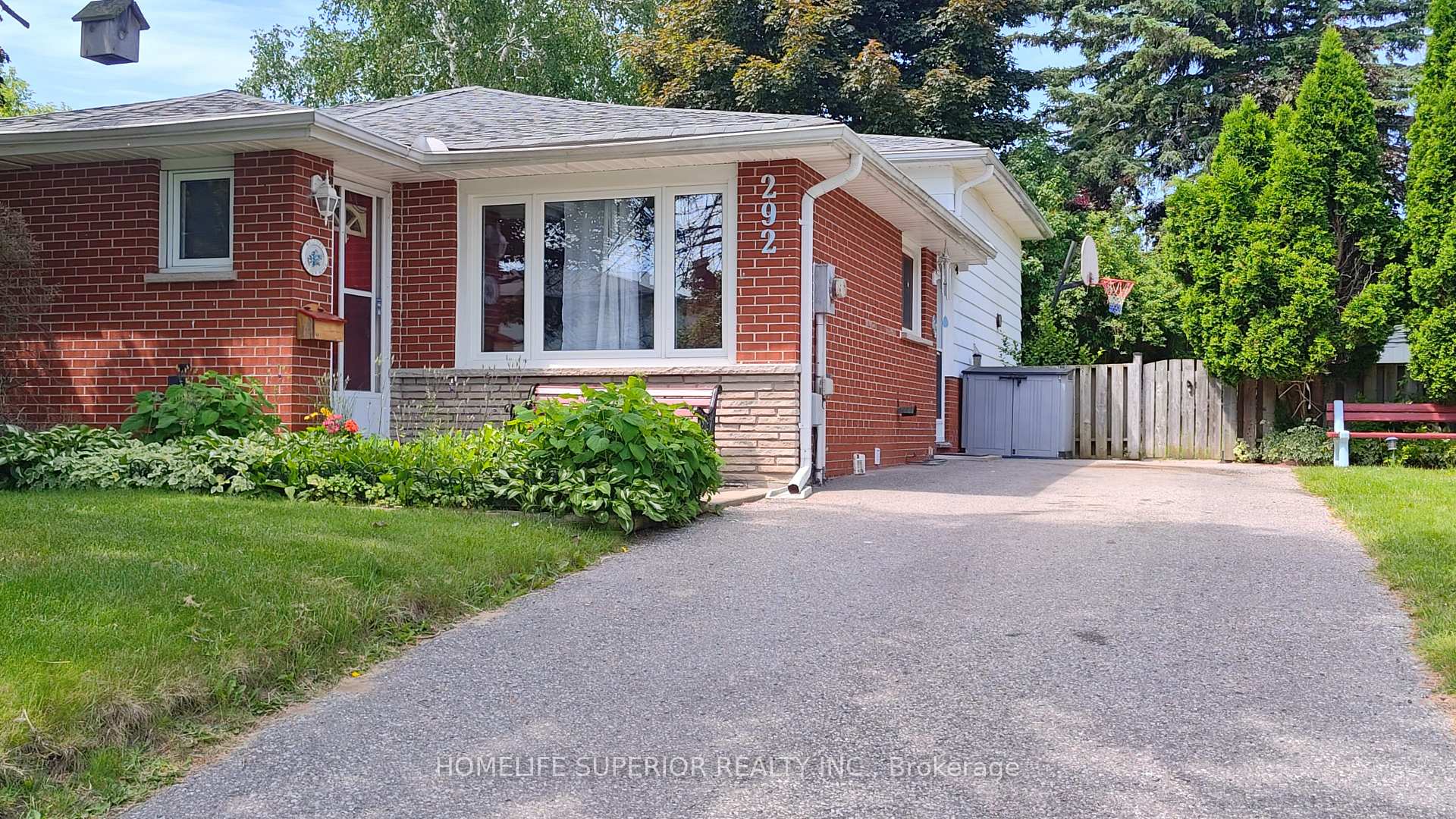 Upper - 292 Brighton Court Oshawa Ontario Canada Rent residential Al Daize HomeLife Superior Realty Inc. Brokerage