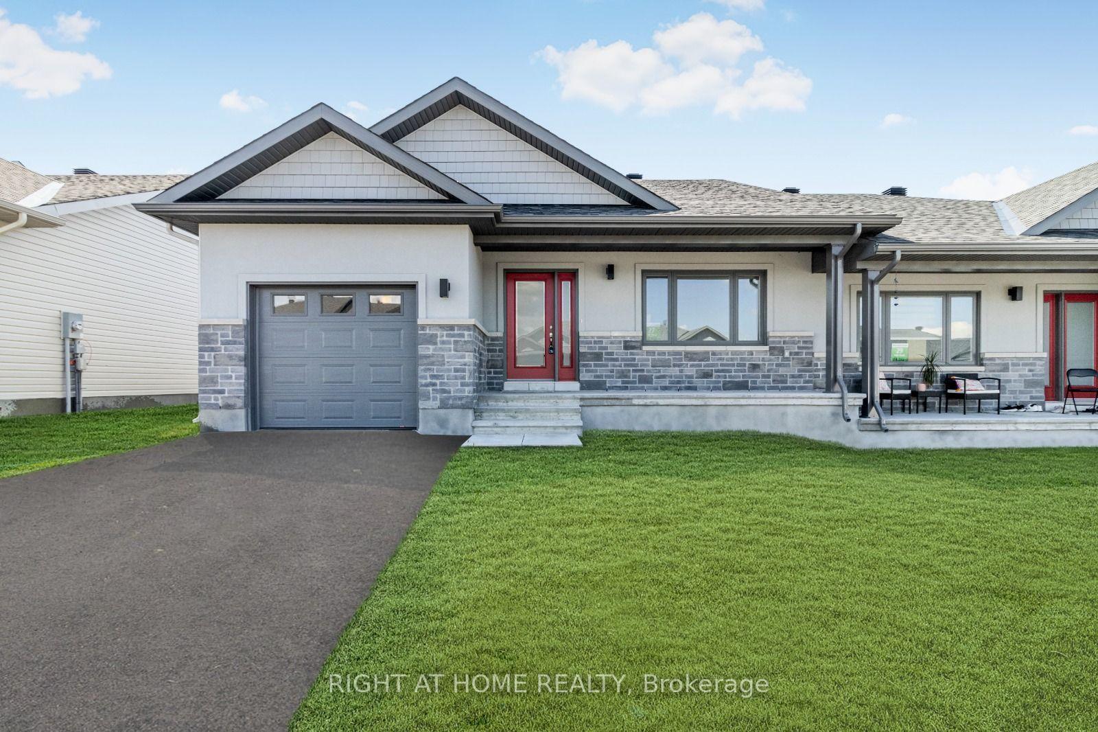 27 Yade Road Arnprior Ontario Canada Rent residential Nabil Killu Right at Home Realty, Brokerage*