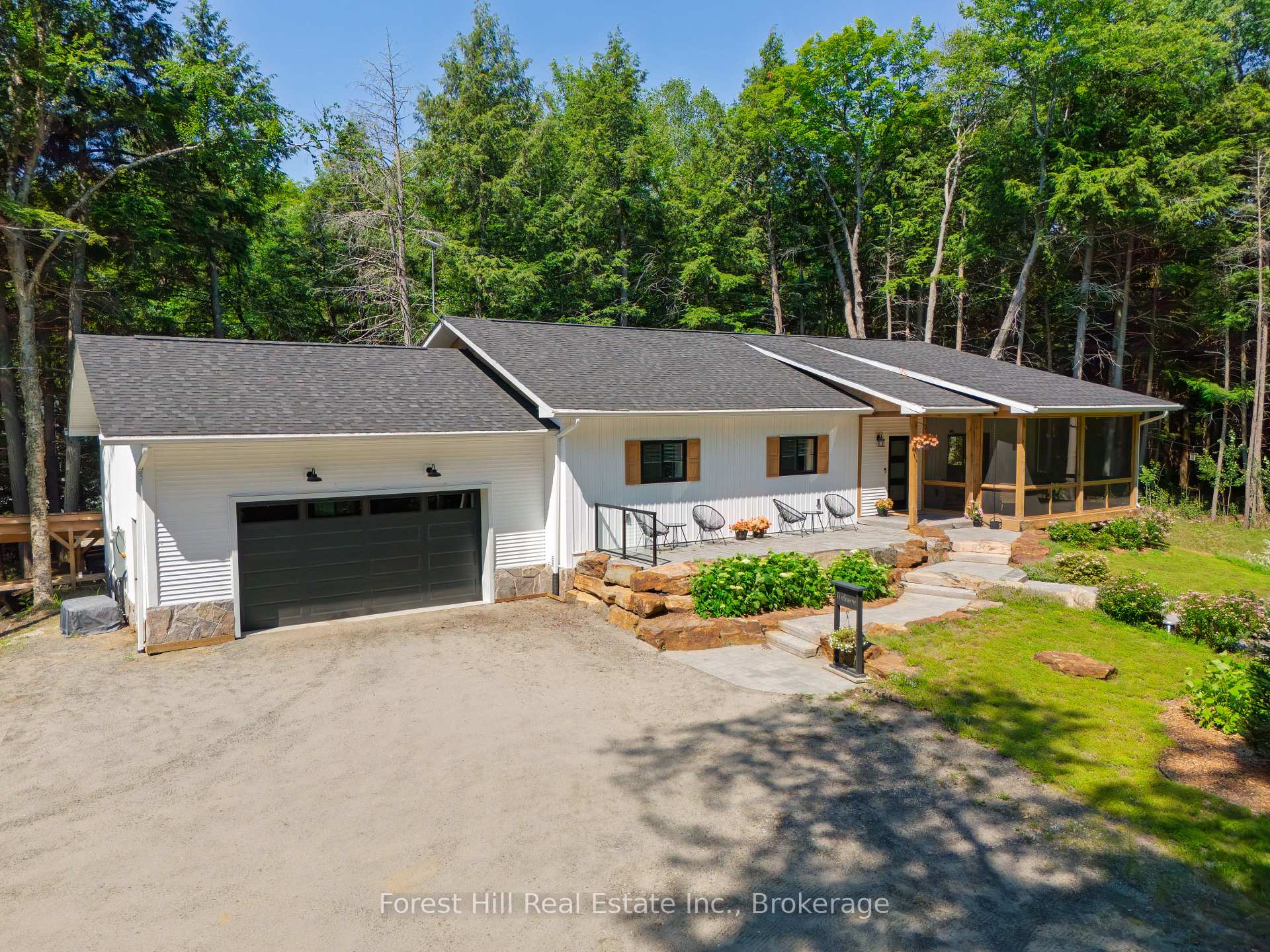 315 North Fox Lake Road W Huntsville Ontario Canada Sale residential Marc Thibodeau Forest Hill Real Estate Inc., Brokerage*