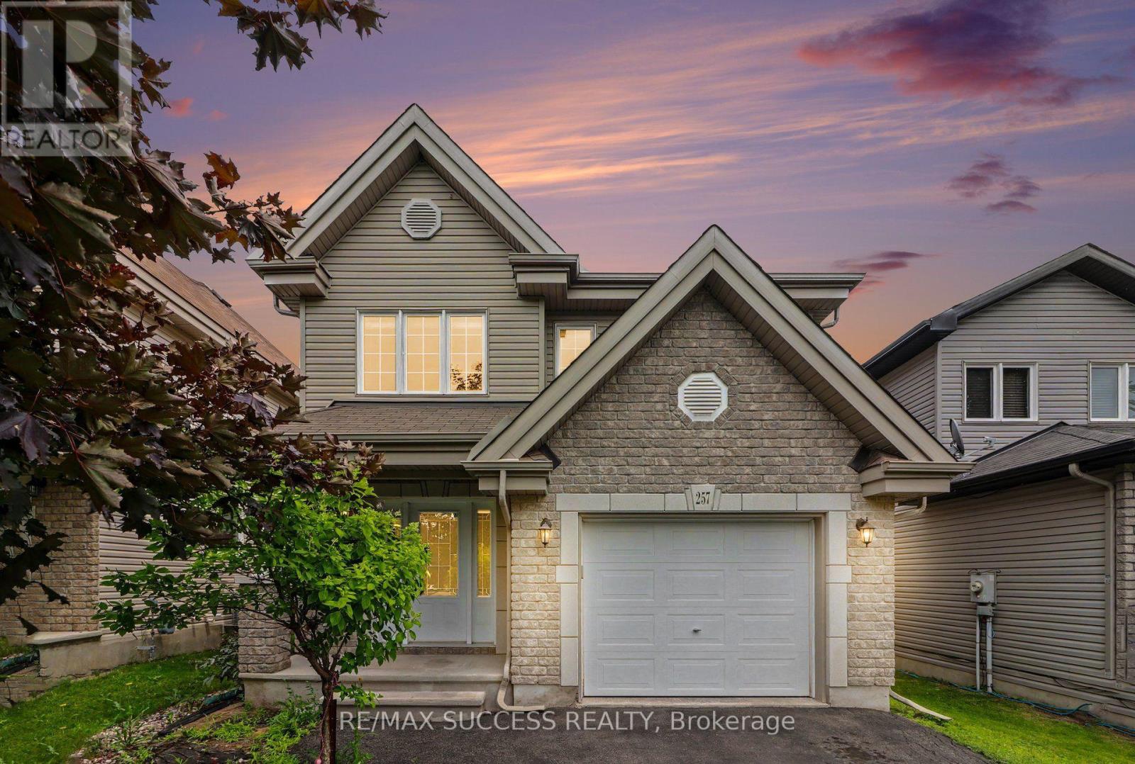 257 Mica Crescent Clarence-Rockland Ontario Canada Sale residential Sunil Angrish RE/MAX Success Realty, Brokerage*