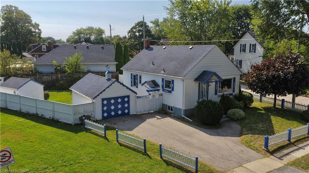 272 Carlton Street St. Catharines Ontario Canada Sale residential Ron Wood STONEMILL REALTY INC. / STONEMILL DESIGN BUILD