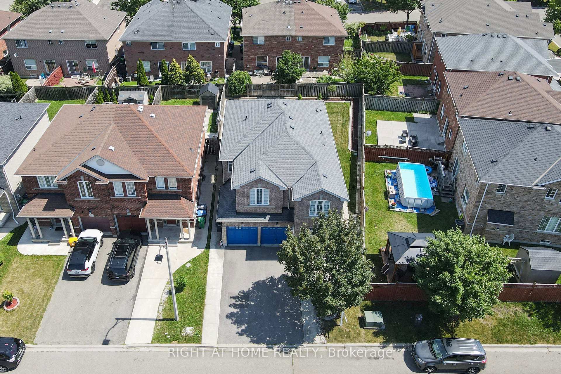 3 SILVERBELL Court Brampton Ontario Canada Sold residential Christopher Hurst Right at Home Realty, Brokerage*