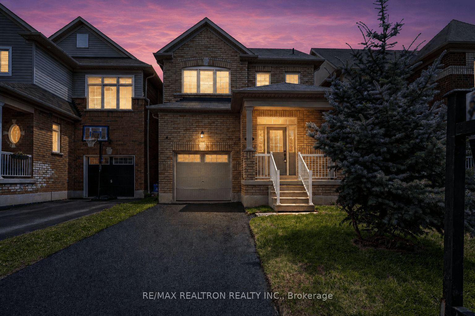 138 Angus Drive Ajax Ontario Canada Sale residential Siva Sivanesan RE/MAX Realtron Realty Inc., Brokerage *