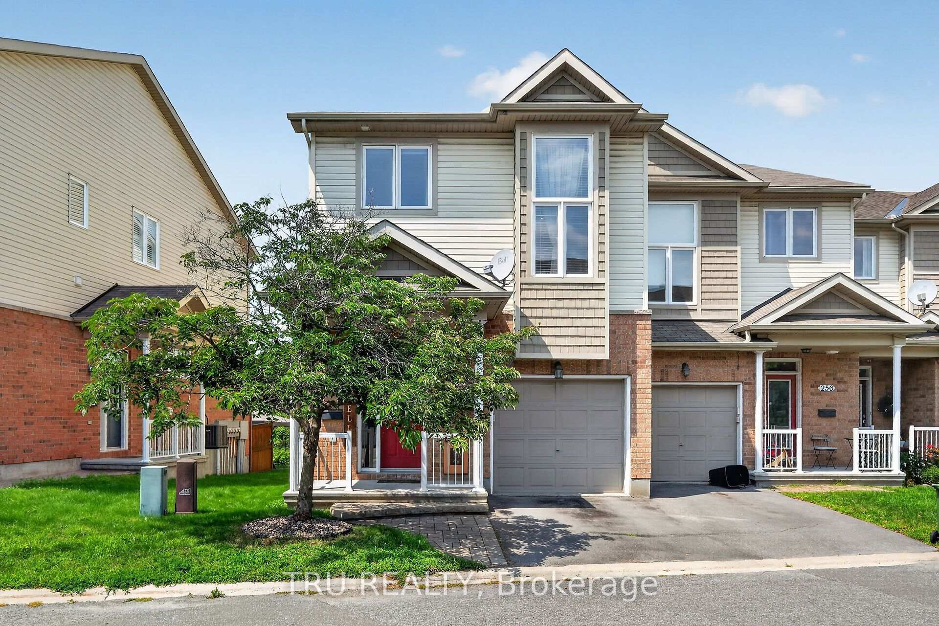 258 Parkrose Private Ottawa Ontario Canada Sale residential Marina Karshuli TRU REALTY , BROKERAGE*