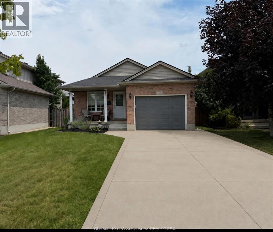 19 Faith BOULEVARD Elgin County Ontario Canada Sale residential   M. C. HOMES REALTY INC BROKERAGE