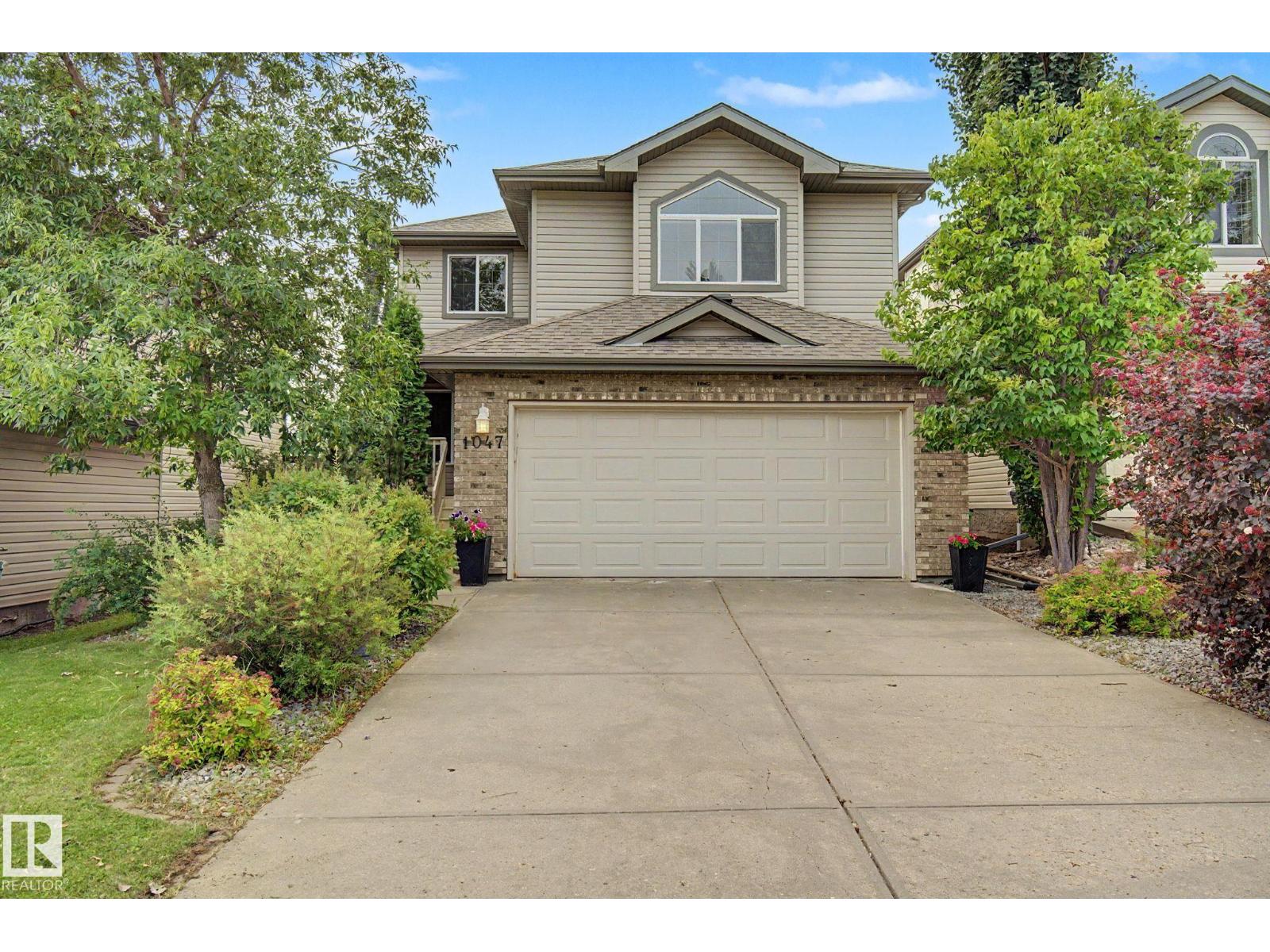 1047 LEGER BV NW Edmonton Alberta Canada Sale residential   HomeLife Guaranteed Realty