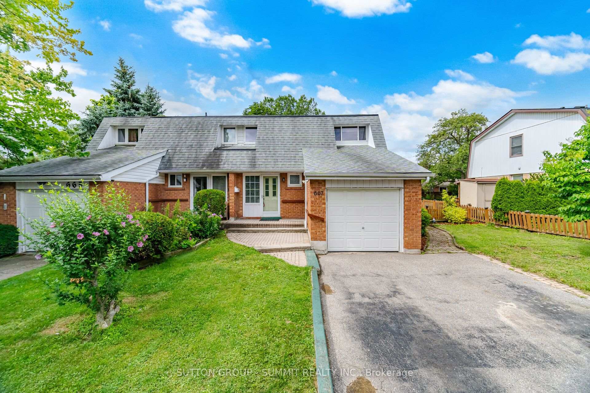 667 Green Meadow Crescent Mississauga Ontario Canada Sale residential Sheila Barr ROYAL LEPAGE TERREQUITY REALTY, Brokerage*