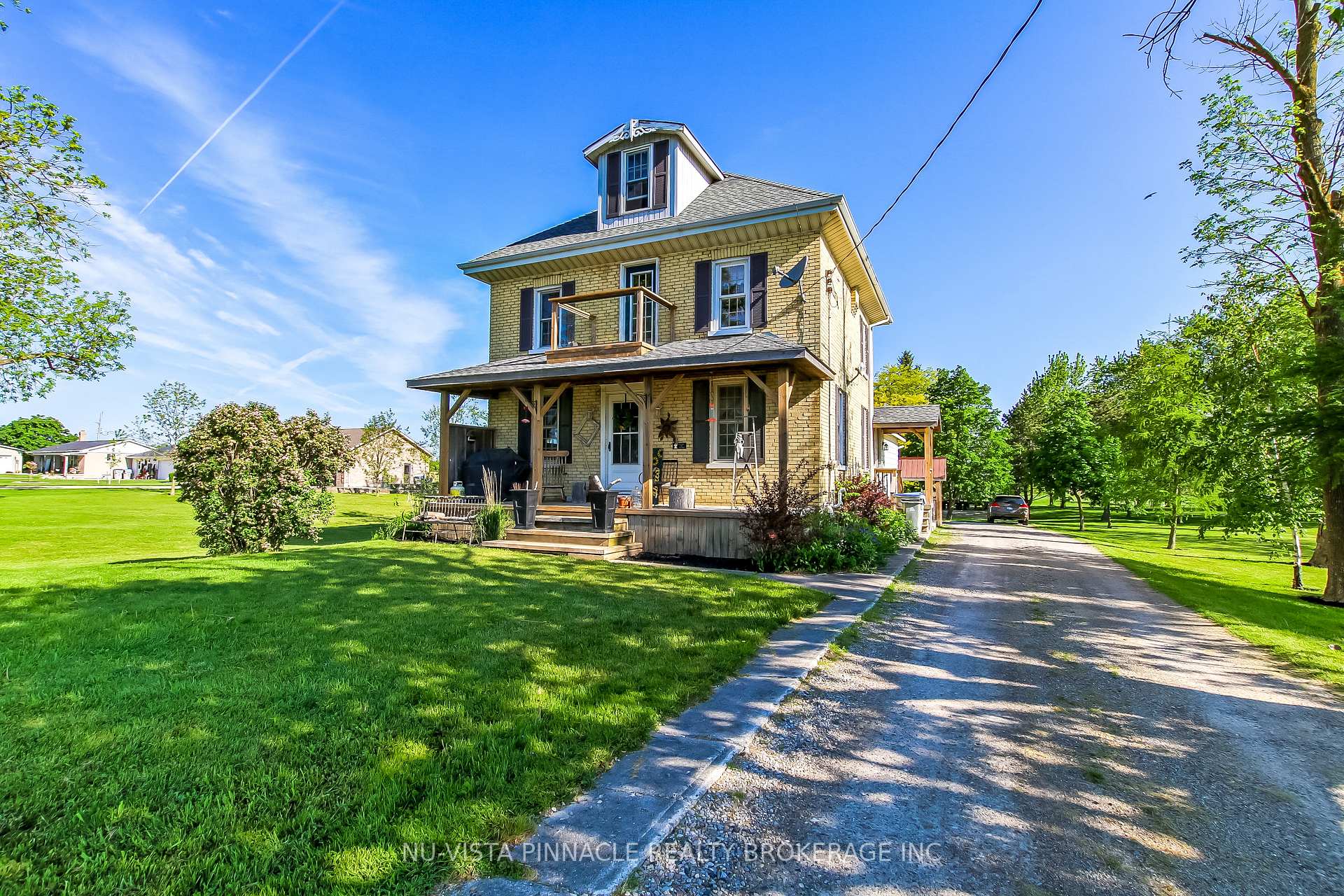 4378 Mcgillivray Drive W North Middlesex Ontario Canada Sale residential Alim Yuksel Nu-Vista Pinnacle Realty Brokerage Inc.