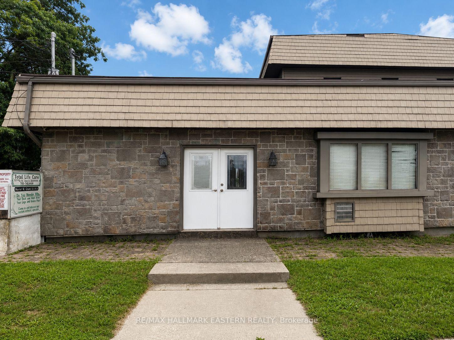 6 - 129 Main Street Kawartha Lakes Ontario Canada Rent residential Frank Rosso RE/MAX HALLMARK EASTERN REALTY, BROKERAGE*