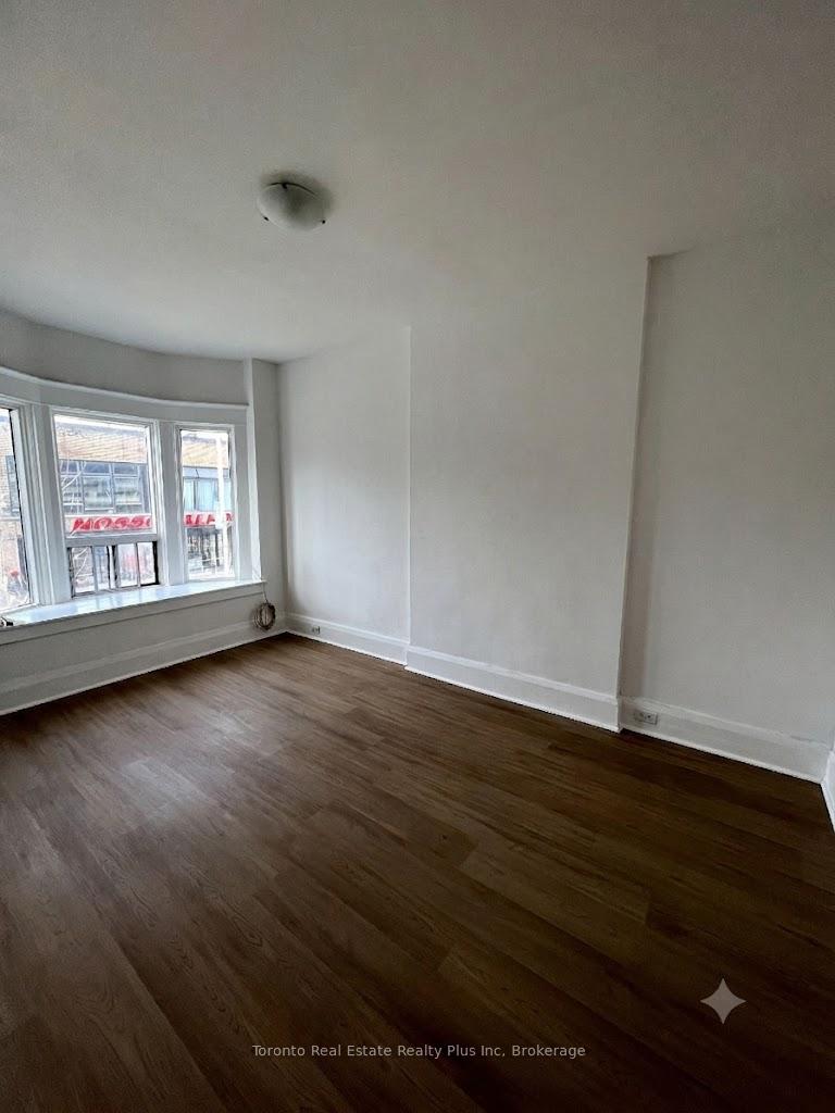 2nd Floor - 1053 Bloor Street W Toronto Ontario Canada Rent residential Toronto Real Estate Realty Plus Brokerage